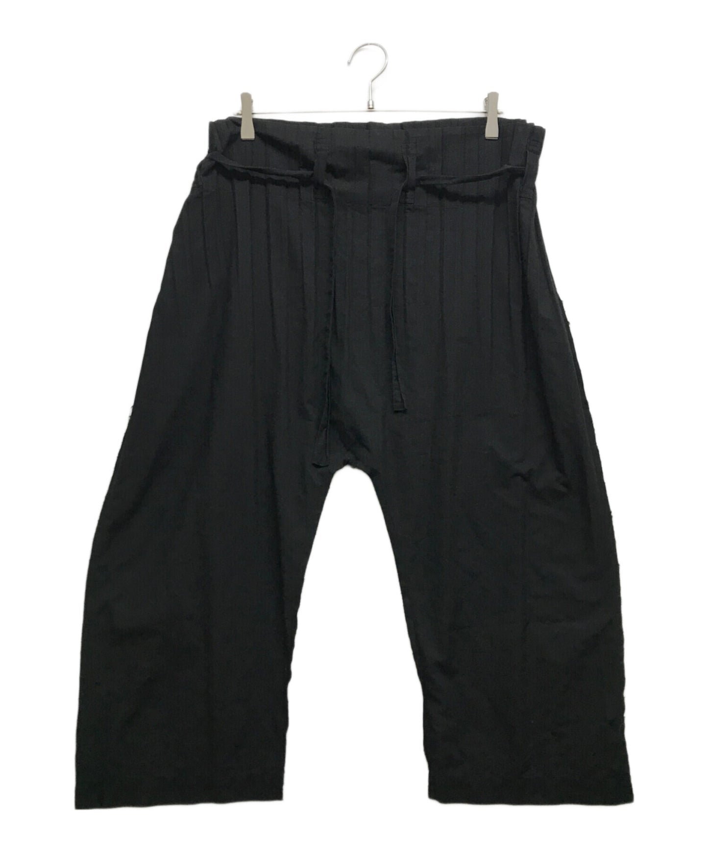 [Pre-owned] me ISSEY MIYAKE pleated cropped pants