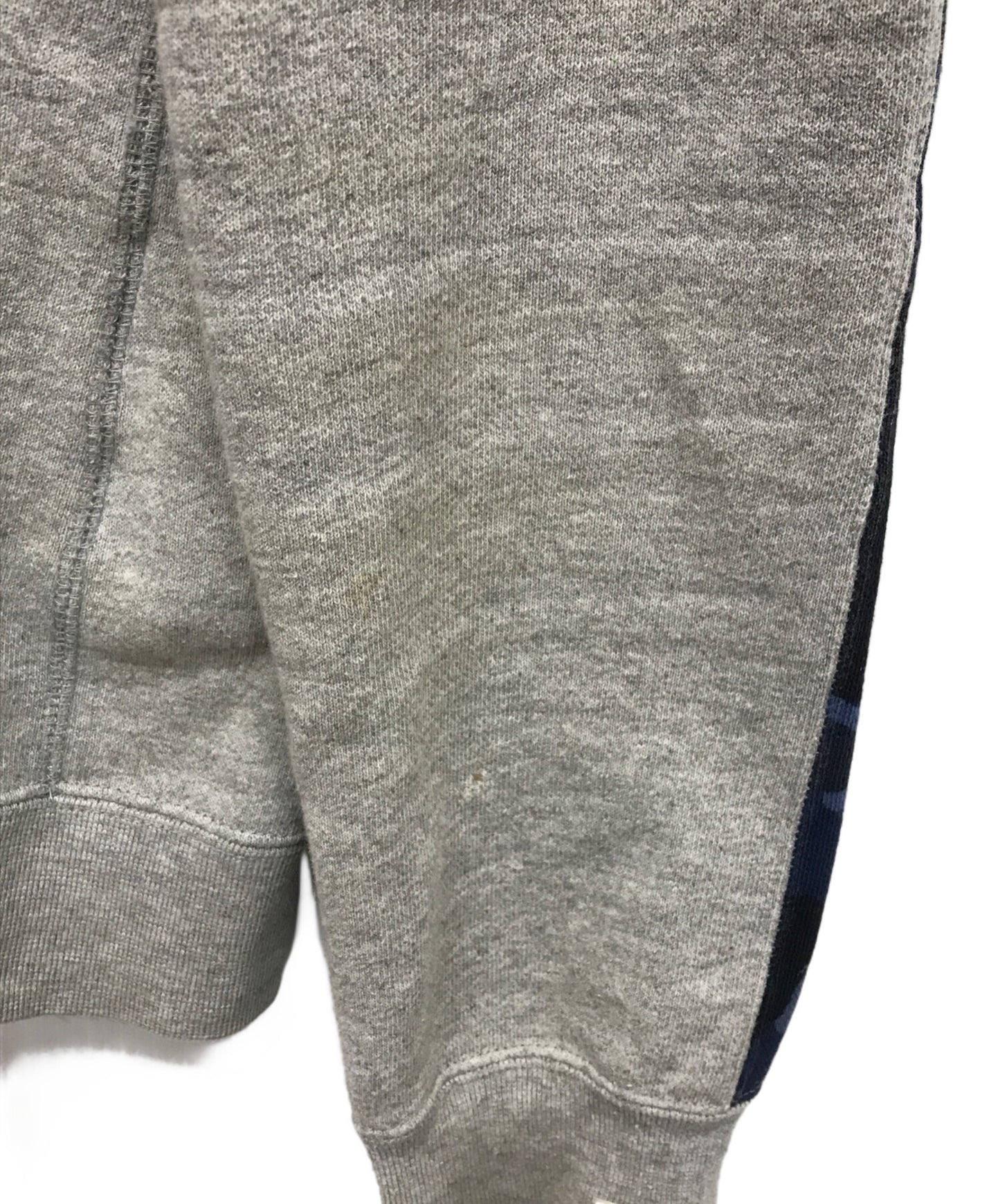 [Pre-owned] A BATHING APE Shark Design Zip Hoodie 1920-215-023