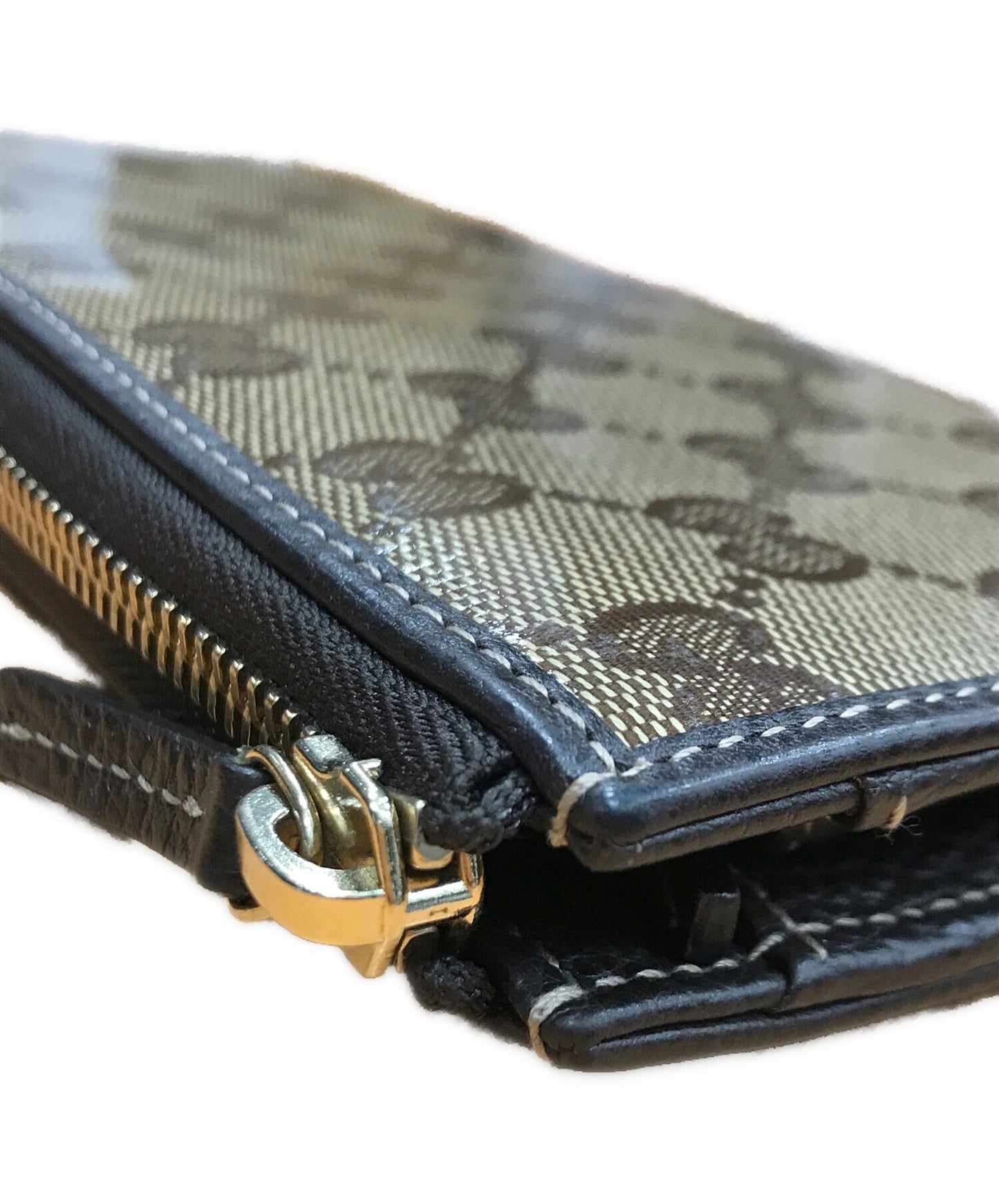 [Pre-owned] GUCCI round zipper 332747