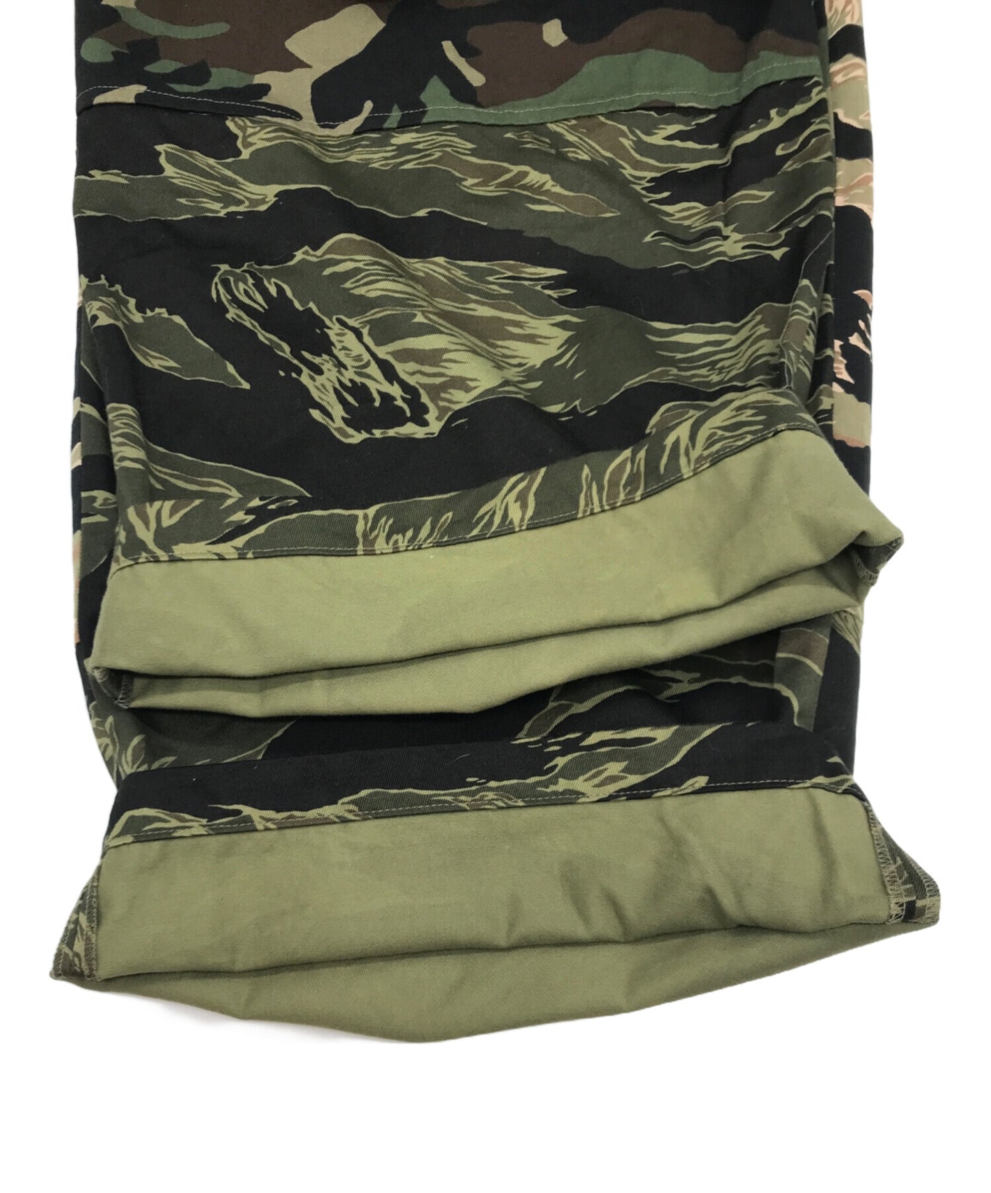 [Pre-owned] s'yte Multi camouflage wide pants US-P18-800