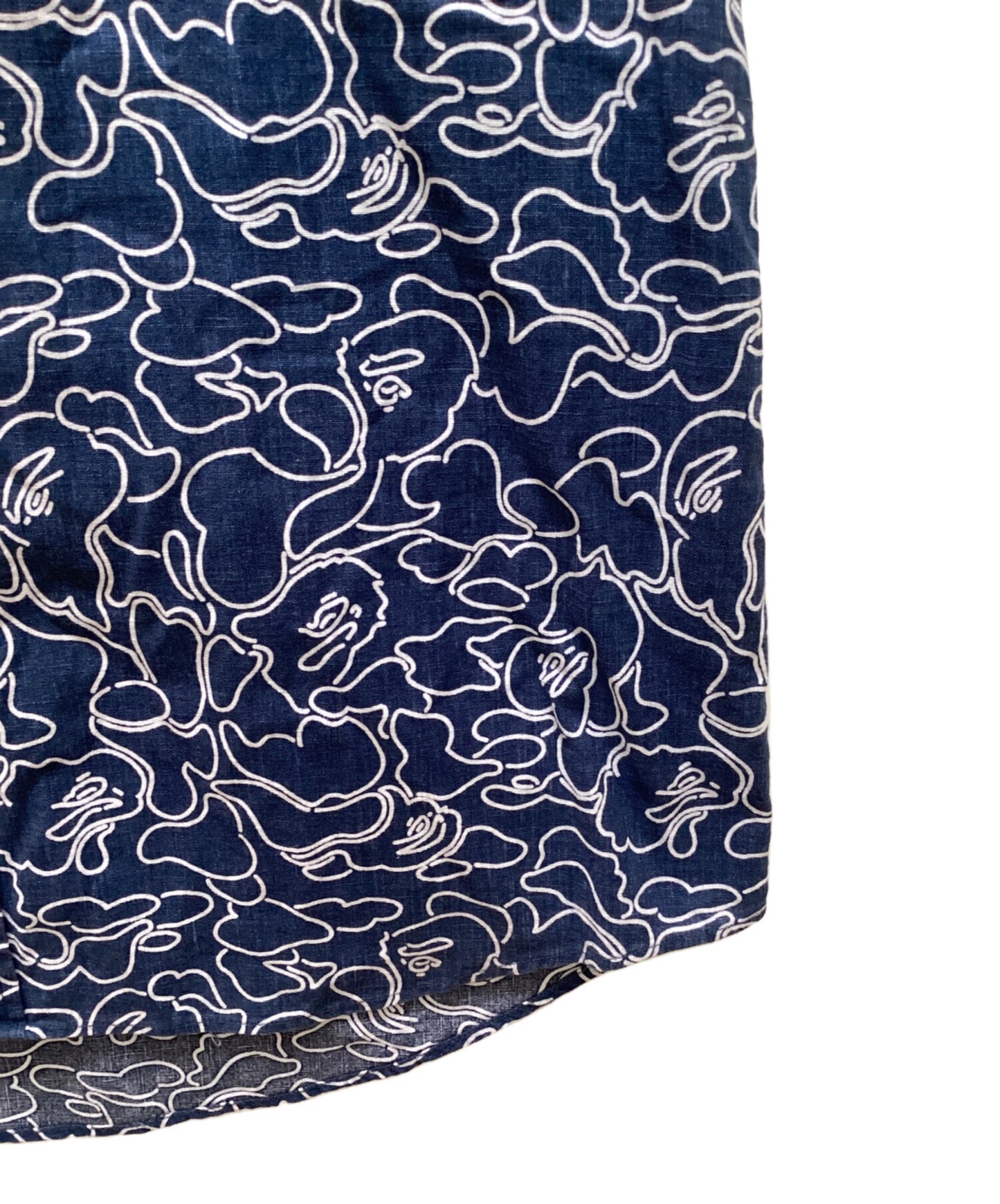 [Pre-owned] A BATHING APE Short-sleeved shirt with monkey-camo pattern / Patterned shirt / Round shirt / All-over patterned shirt