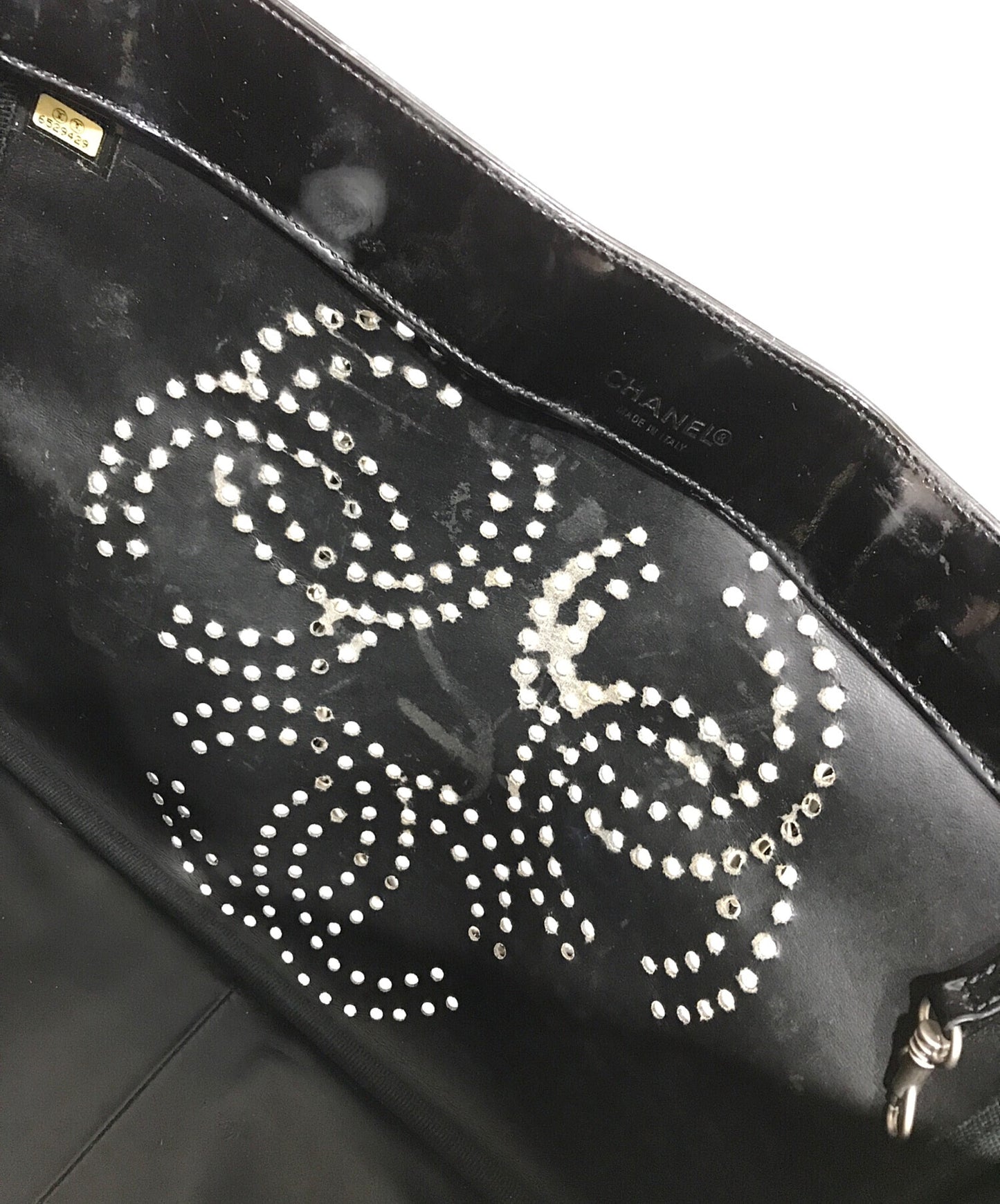 [Pre-owned] CHANEL Triple Coco Perforated Tote Handbag