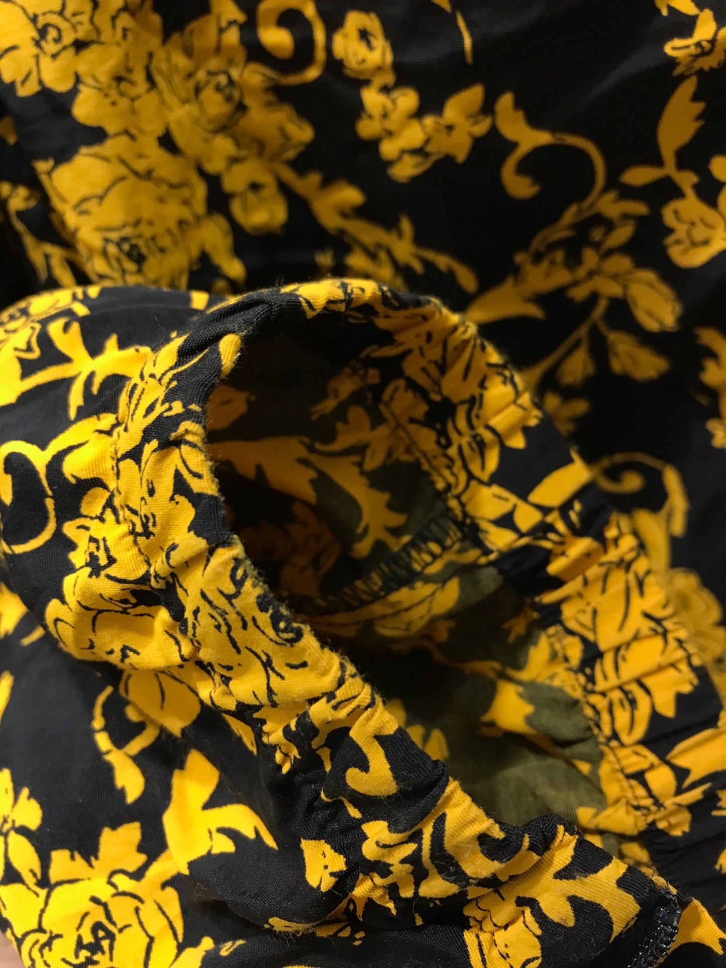 [Pre-owned] SUPREME 20SS Warm Up Pant Black Floral Easy Pants