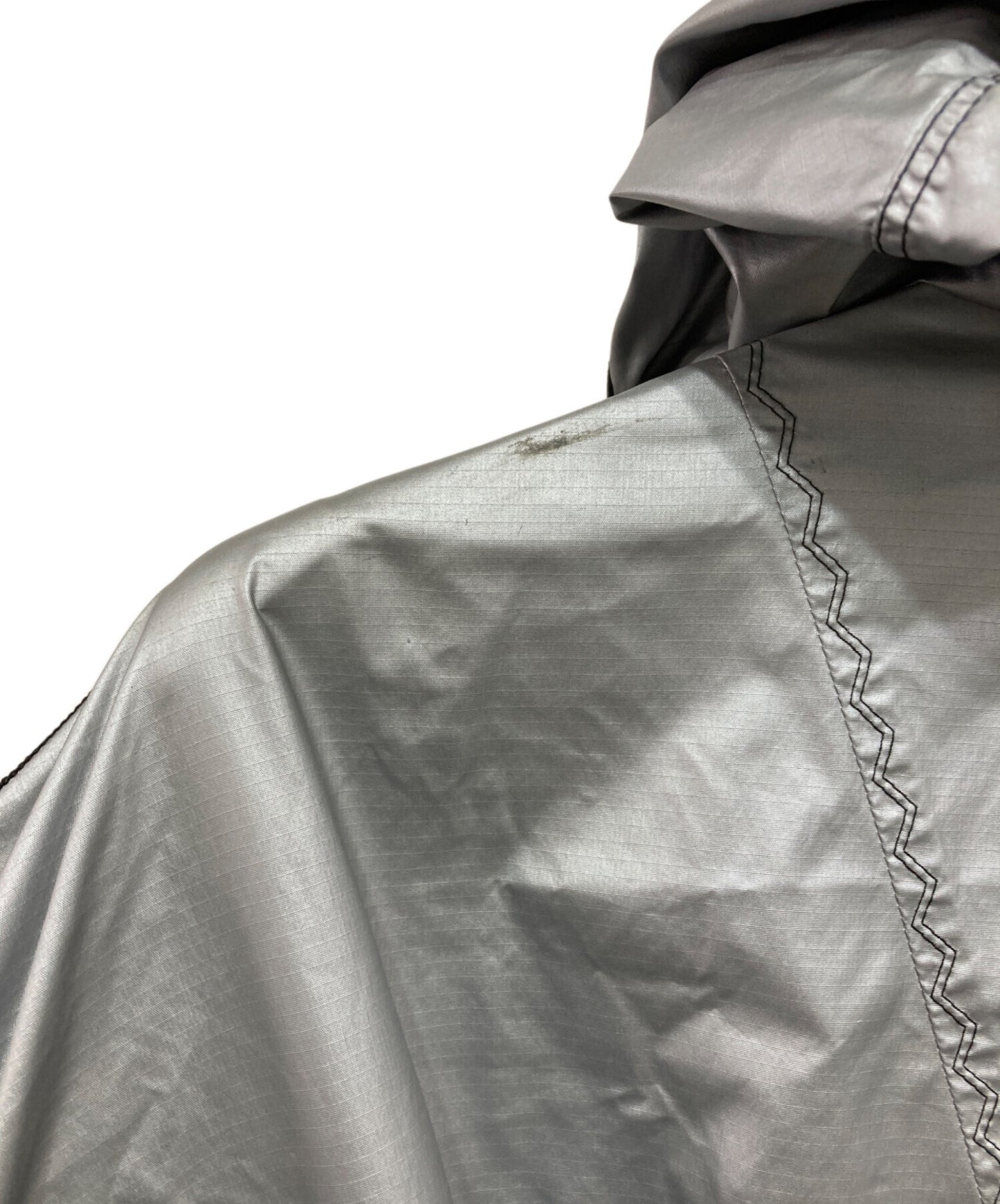 [Pre-owned] PRADA Metallic Hooded Coat SGN444 S171
