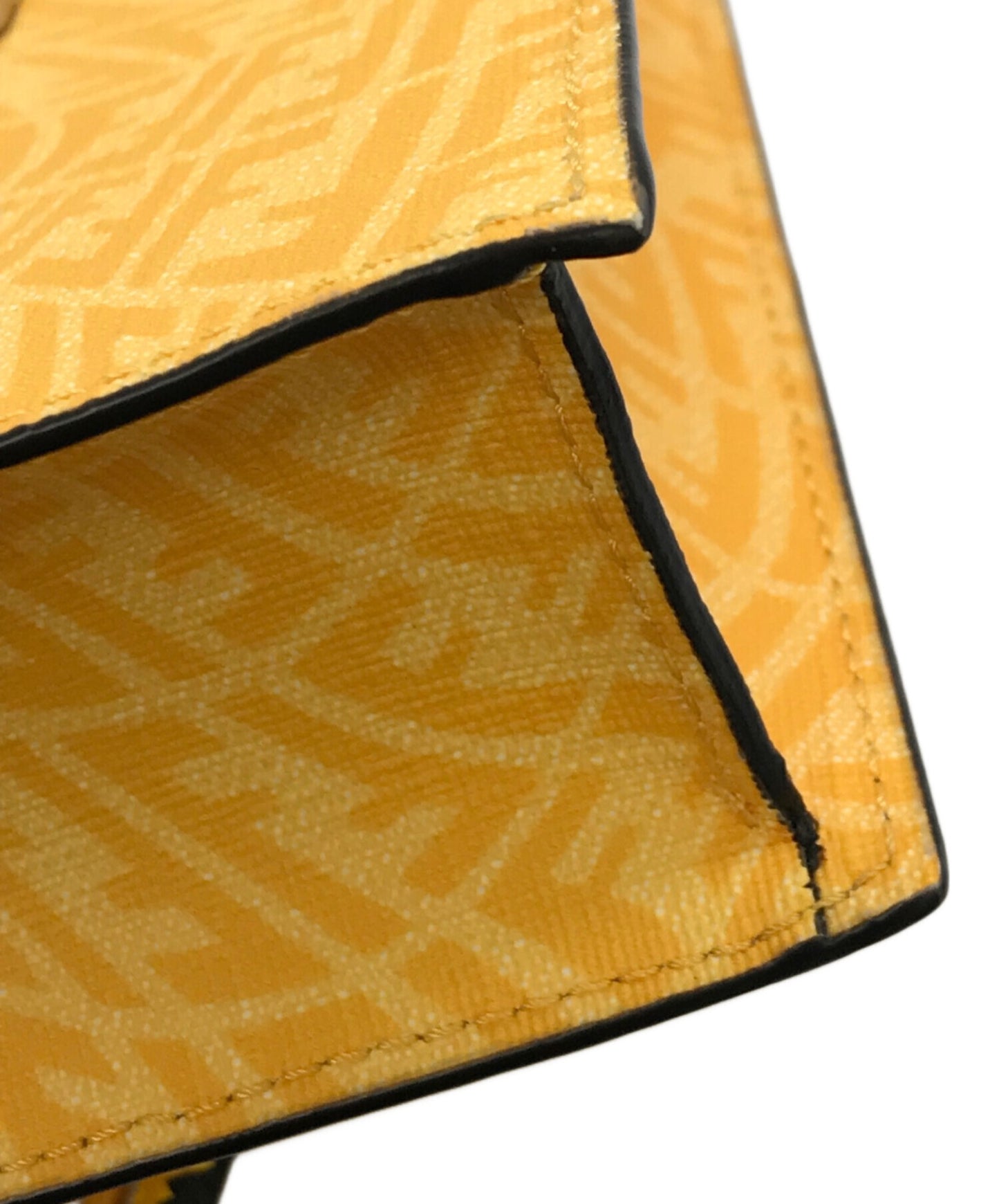 [Pre-owned] FENDI Smartphone Shoulder Bag 7AR988