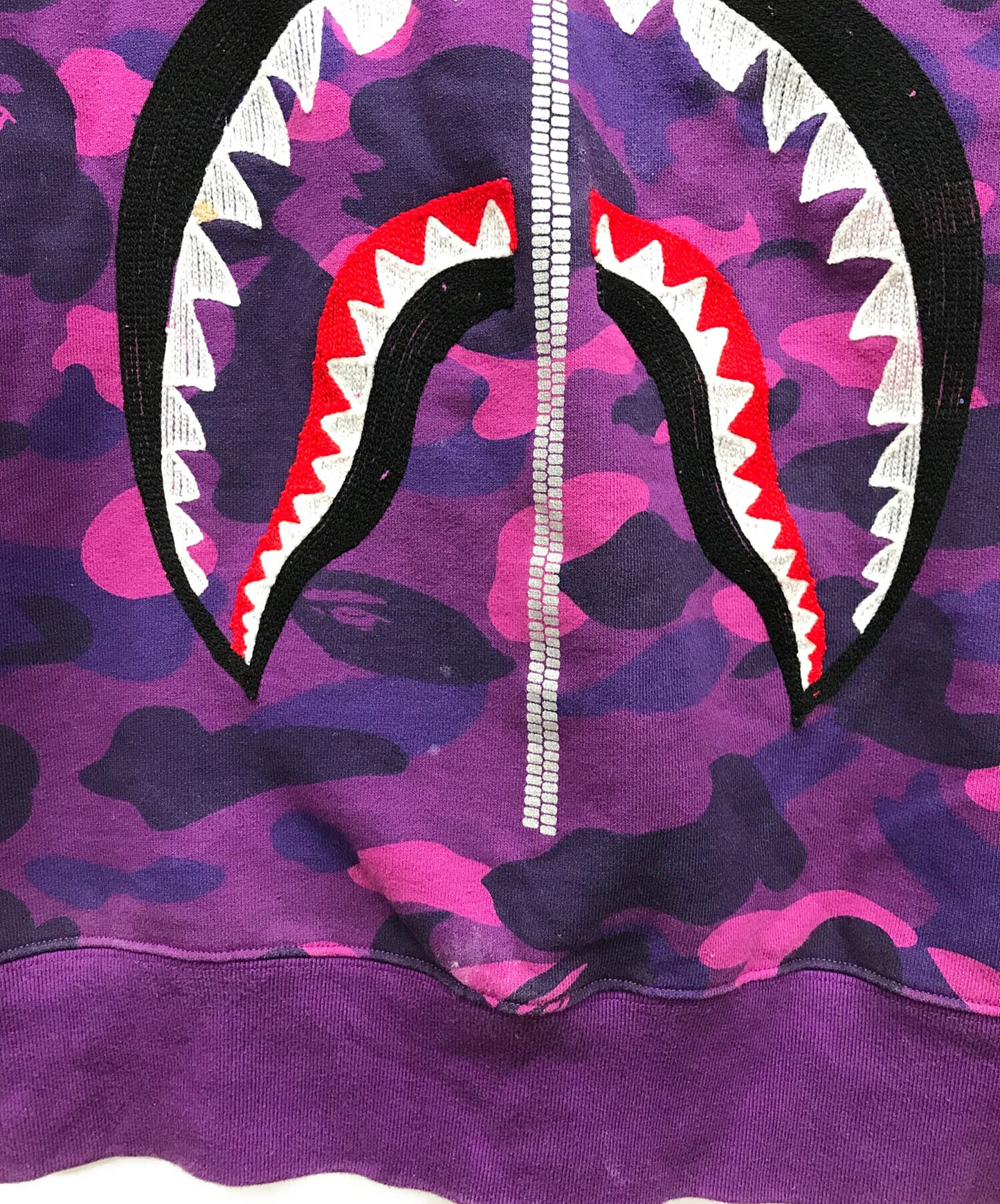 [Pre-owned] A BATHING APE Color Camo Embroidery Shark Crewneck 001SWJ201003M