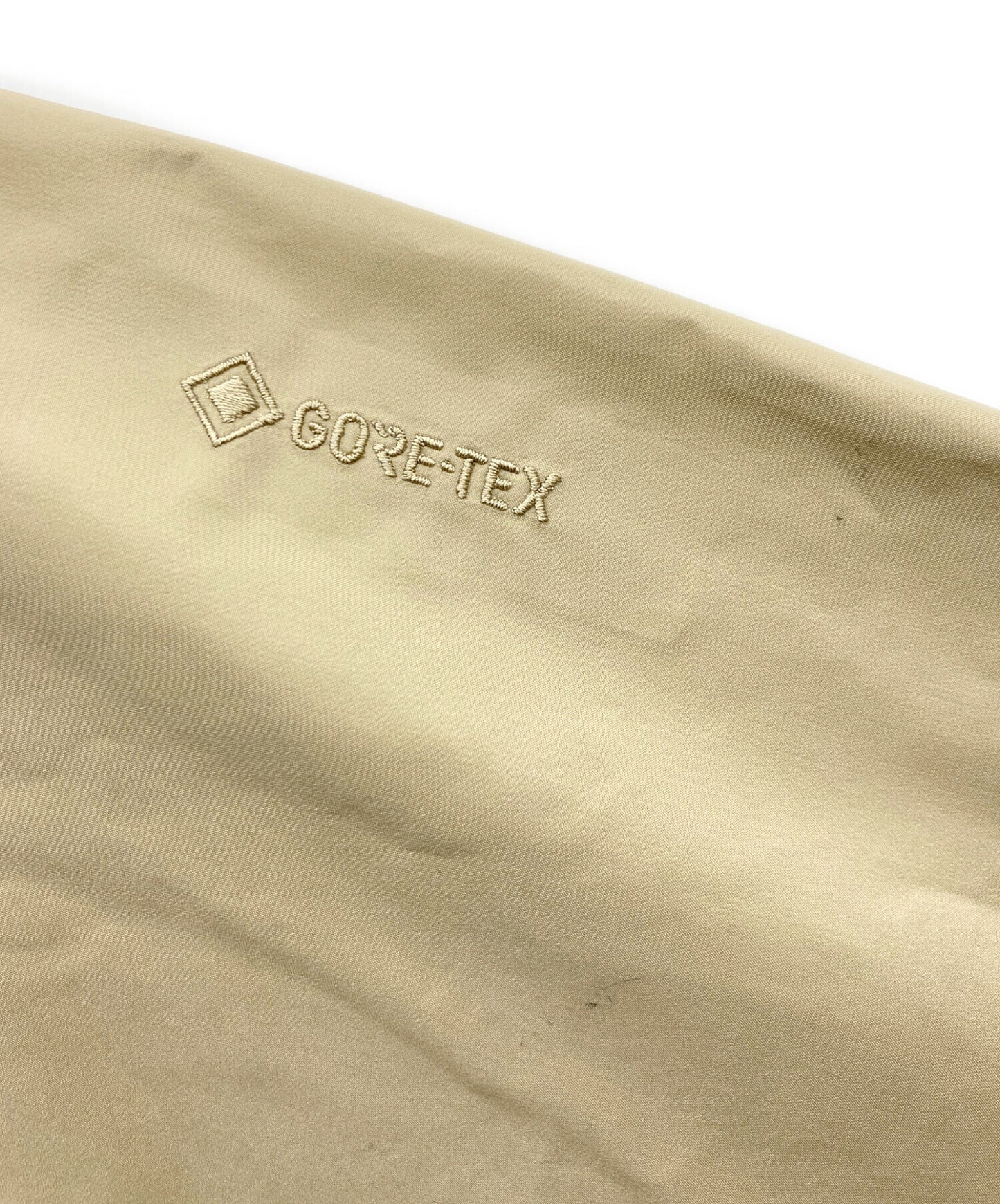 [Pre-owned] SUPREME GORE-TEX Taped Seam Shell Jacket