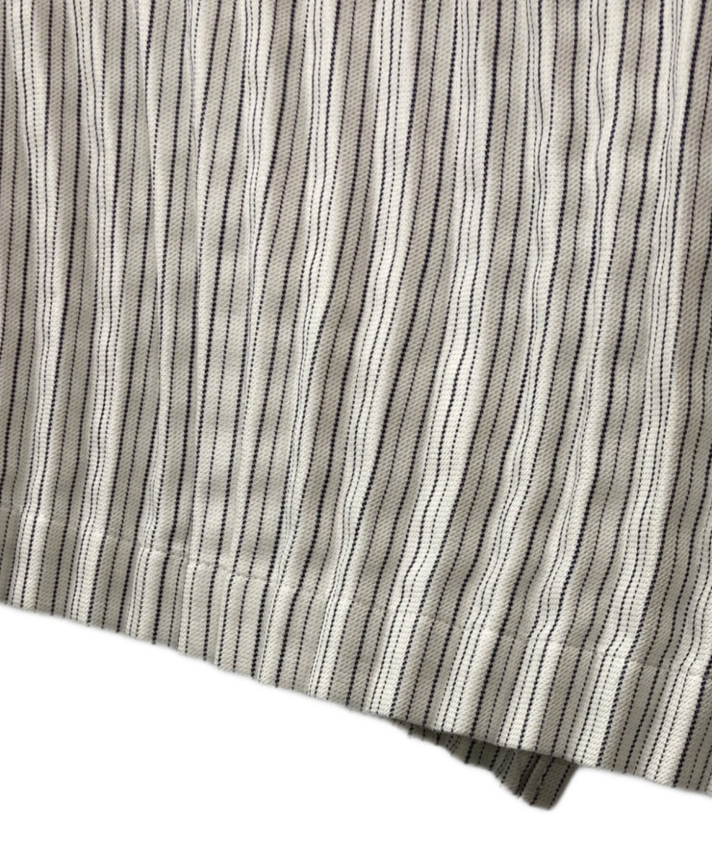 [Pre-owned] ISSEY MIYAKE Striped Pleats V-Neck Pullover IM21FJ655