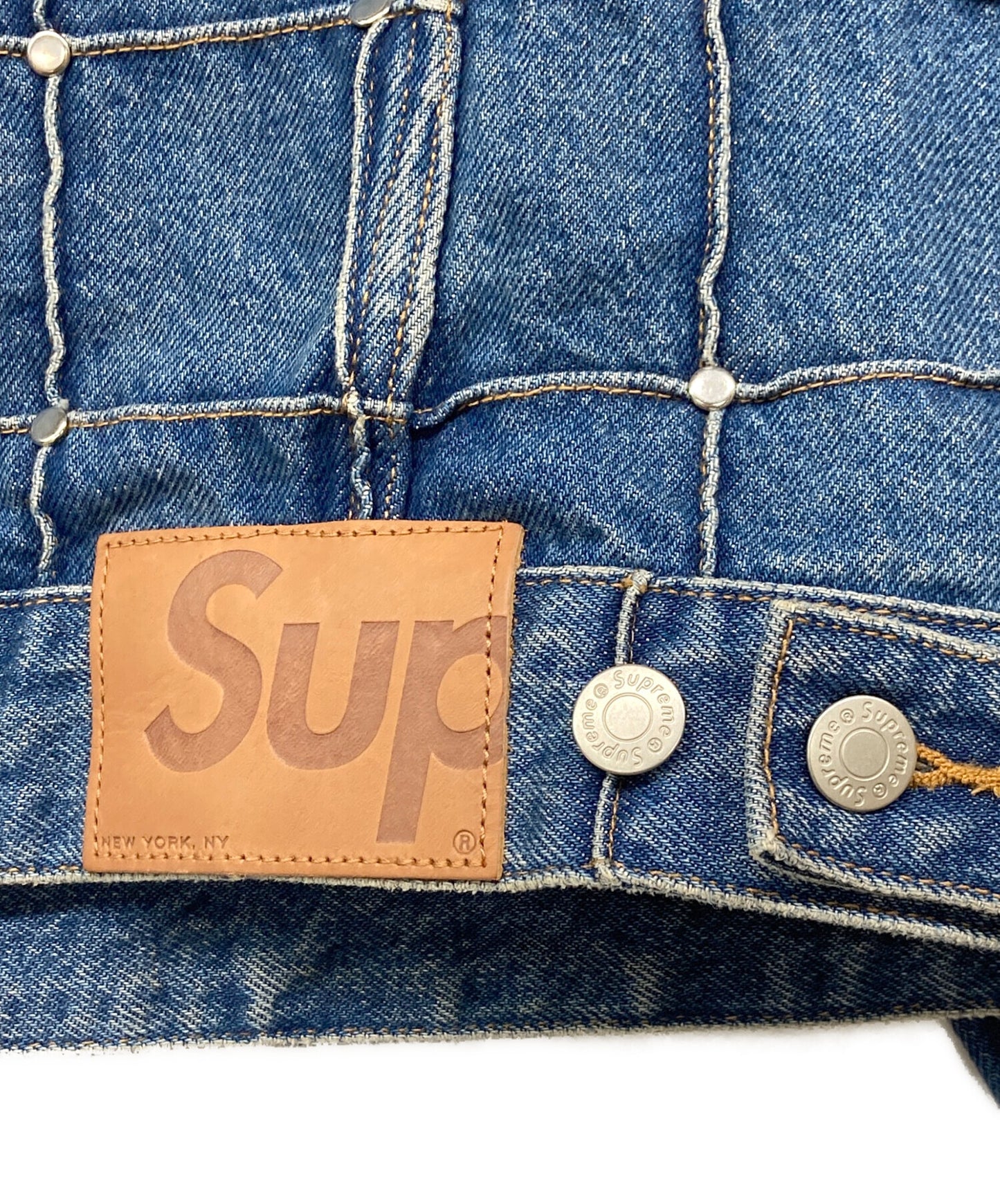 [Pre-owned] SUPREME Studded Seam Denim Trucker Jacket