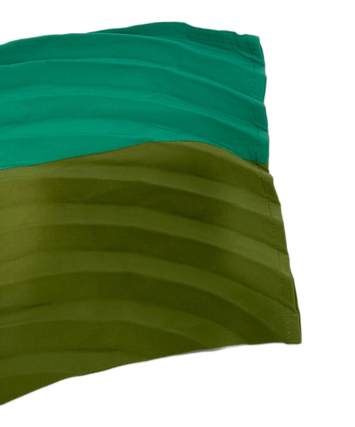 [Pre-owned] ISSEY MIYAKE FRONDS Asymmetrical Pleated Dress IM23FH103