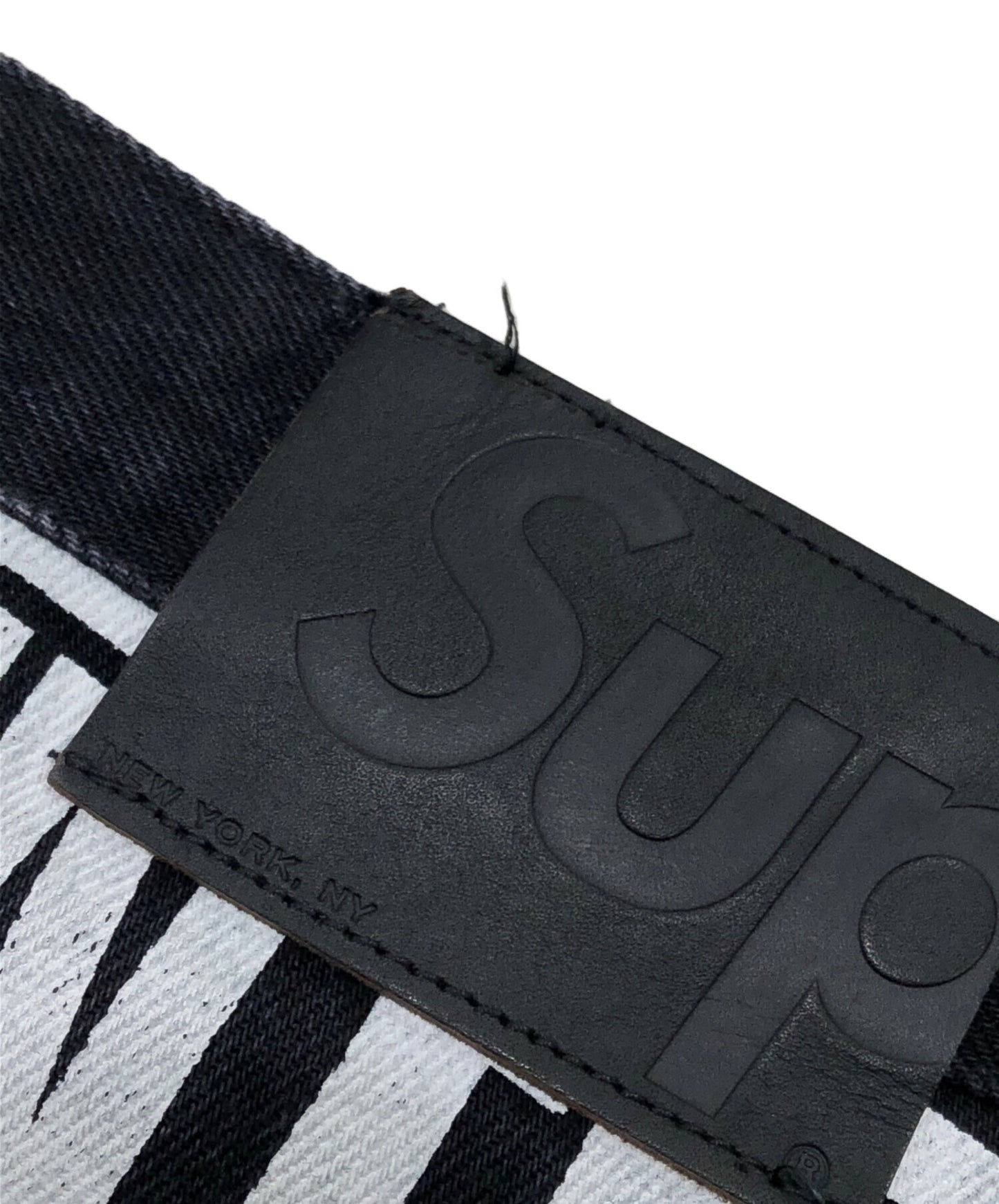 [Pre-owned] SUPREME Regular Jeans Washed