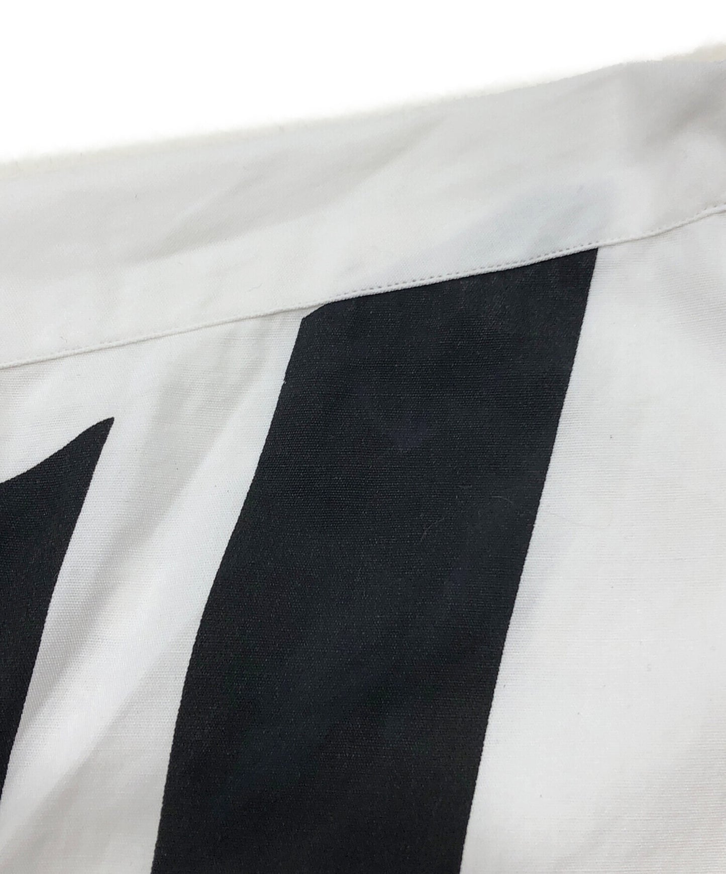 [Pre-owned] COMME des GARCONS SHIRT printed shirt with a cut-out design S11051