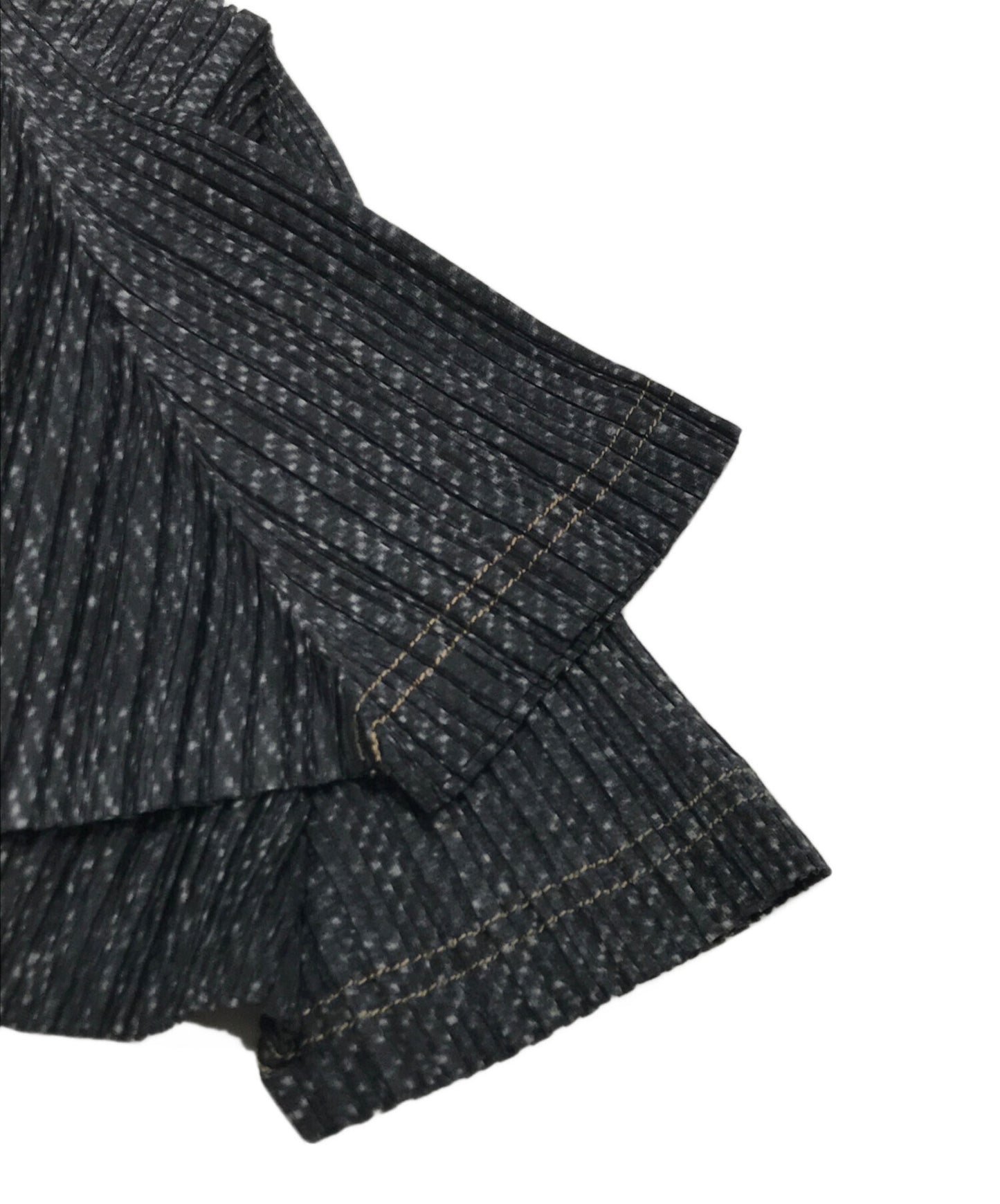 [Pre-owned] PLEATS PLEASE Denim Transfer Pleated Cut and Sewn PP97-JK051