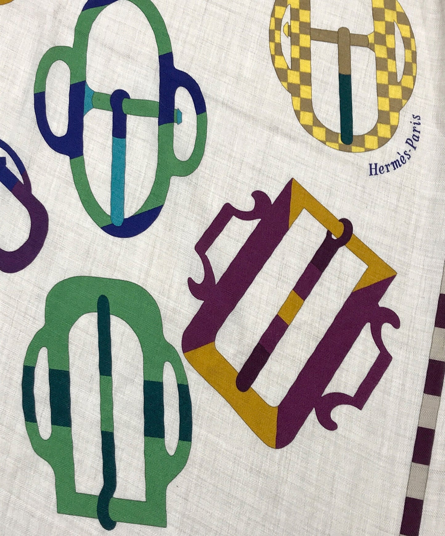 [Pre-owned] HERMES Triangle Jaean Scarf