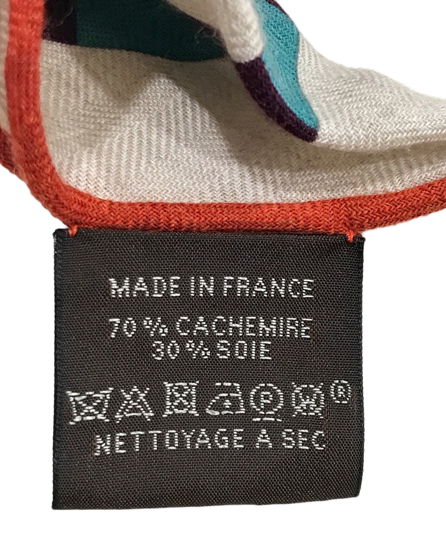 [Pre-owned] HERMES Triangle Jaean Scarf