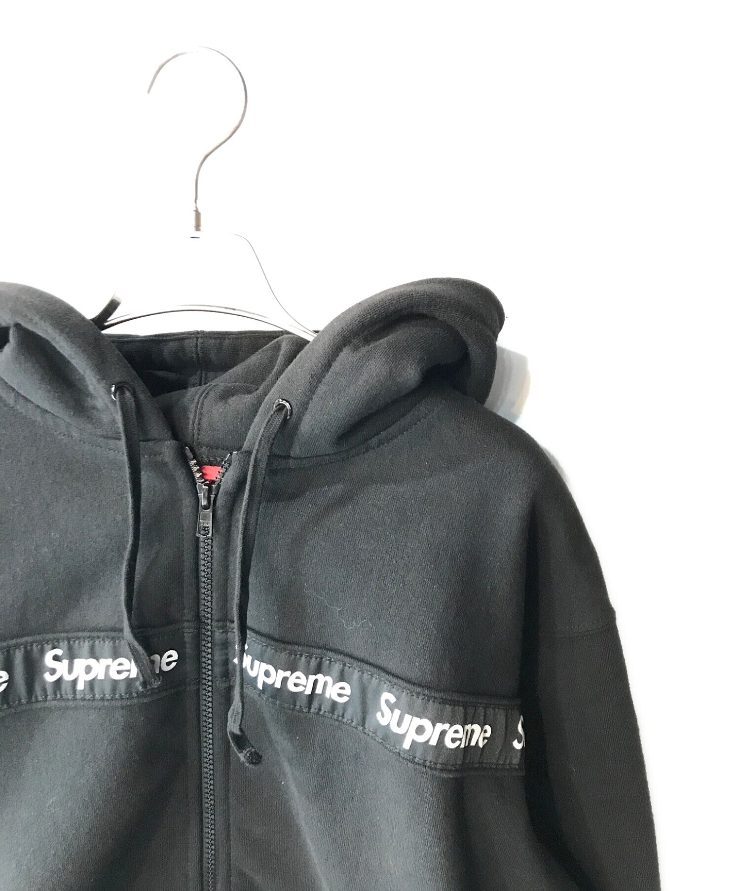 Supreme グレー トレーナー　FW19 Supreme グレー トレーナー FW19 Supreme Small Box Crewneck アッシュ