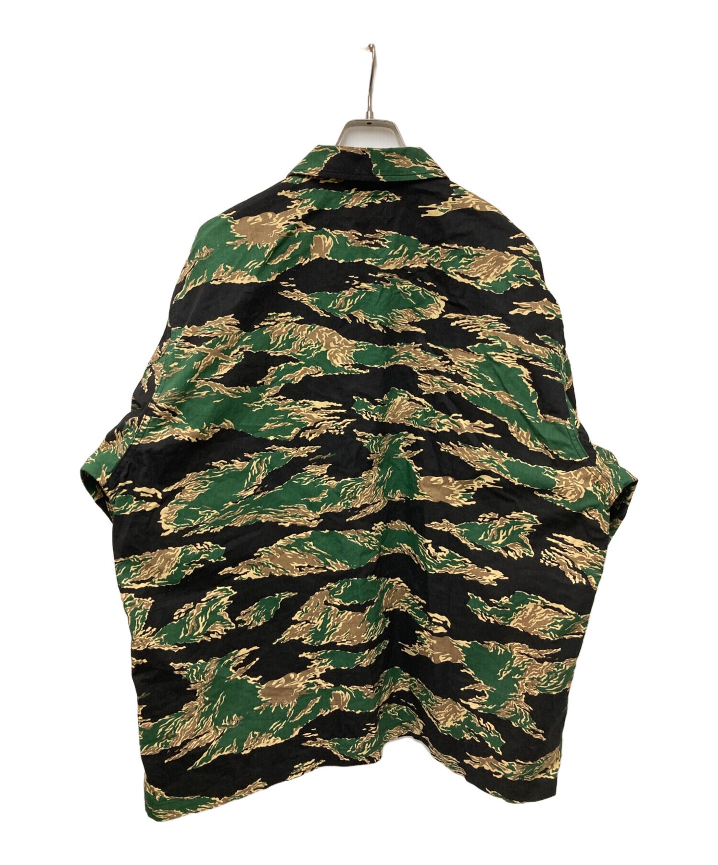 [Pre-owned] A BATHING APE tiger camo shirt 001SHK201004F