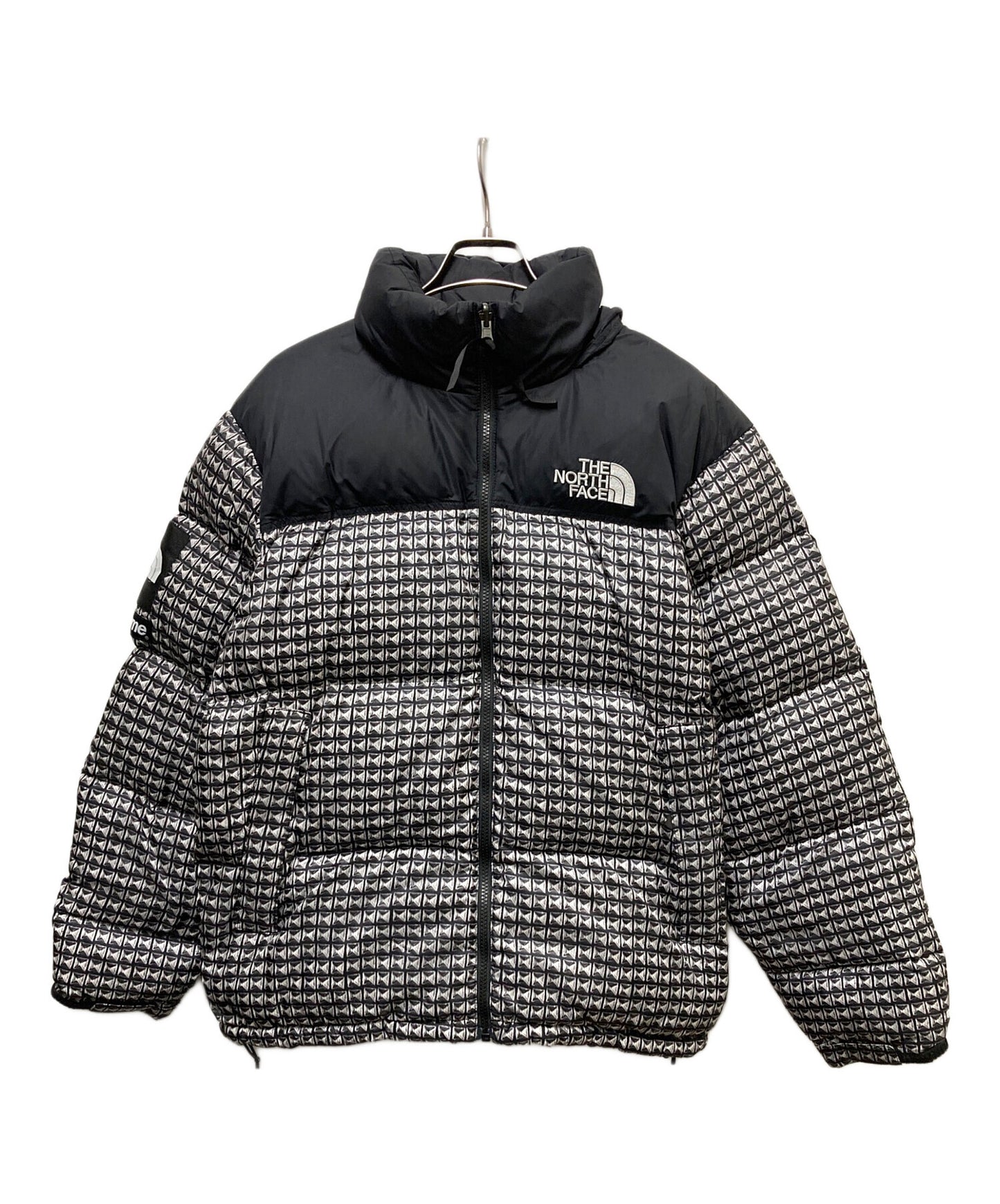 [Pre-owned] SUPREME Studded Nuptse Jacket ND42100I