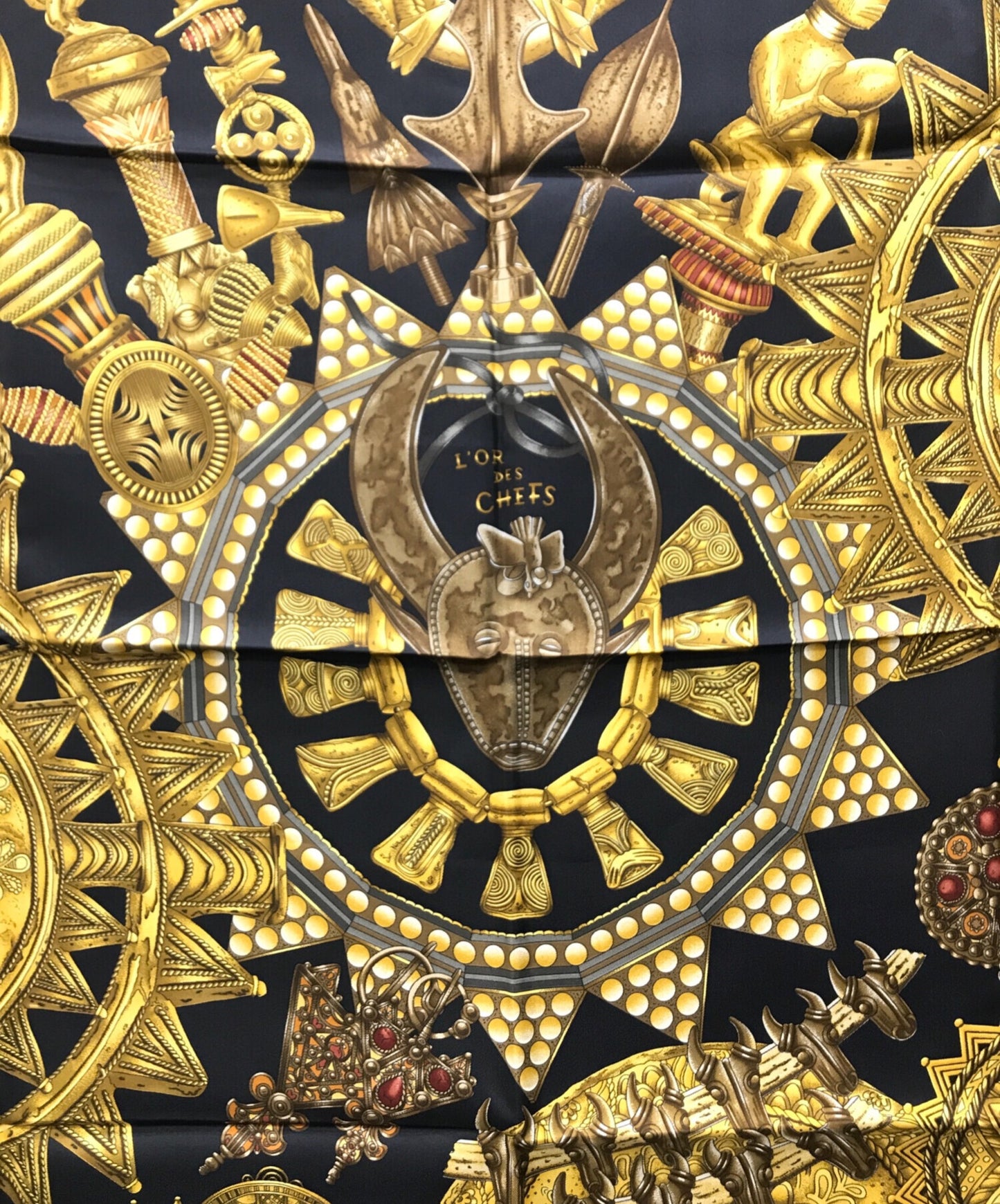 [Pre-owned] HERMES Carré 90 "L'OR DES CHEFS"