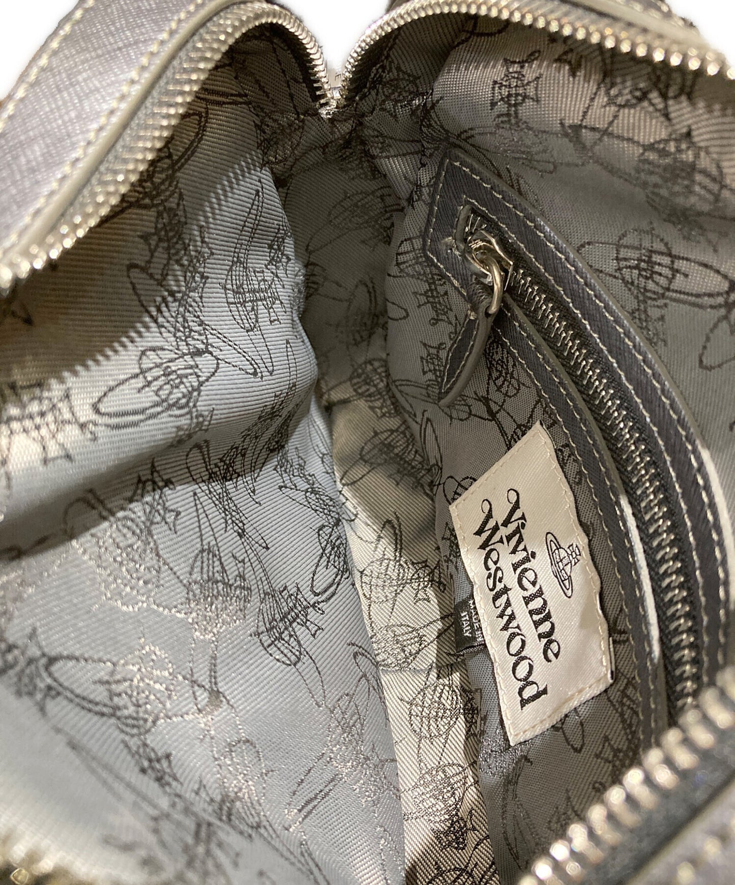 [Pre-owned] Vivienne Westwood shoulder bag 43030064AN