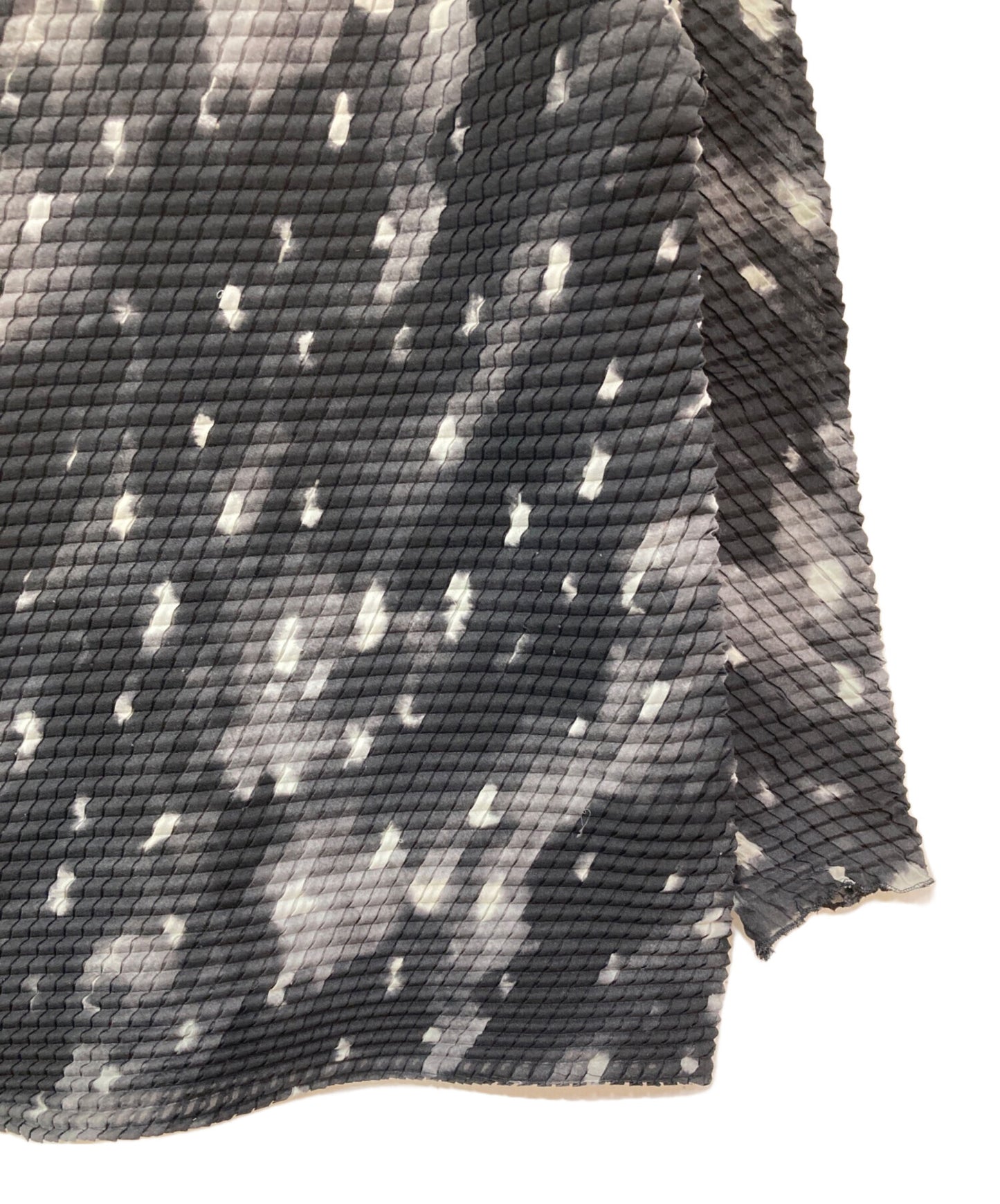 [Pre-owned] ISSEY MIYAKE All-over patterned high-neck blouse im14fj953