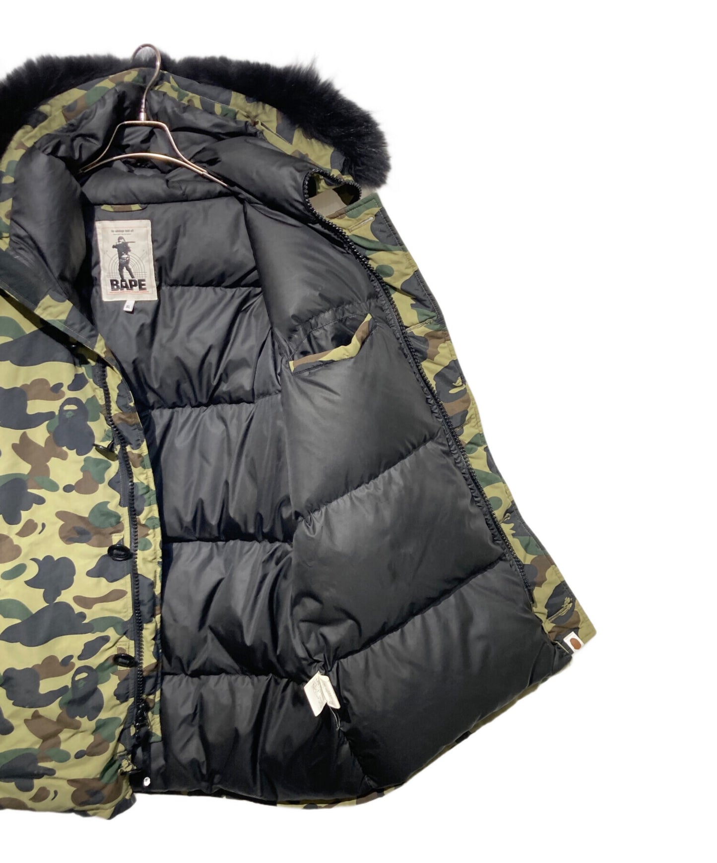 [Pre-owned] A BATHING APE 1ST CAMO FUR DOWN HOODIE JACKET N-3B 001hje801011x