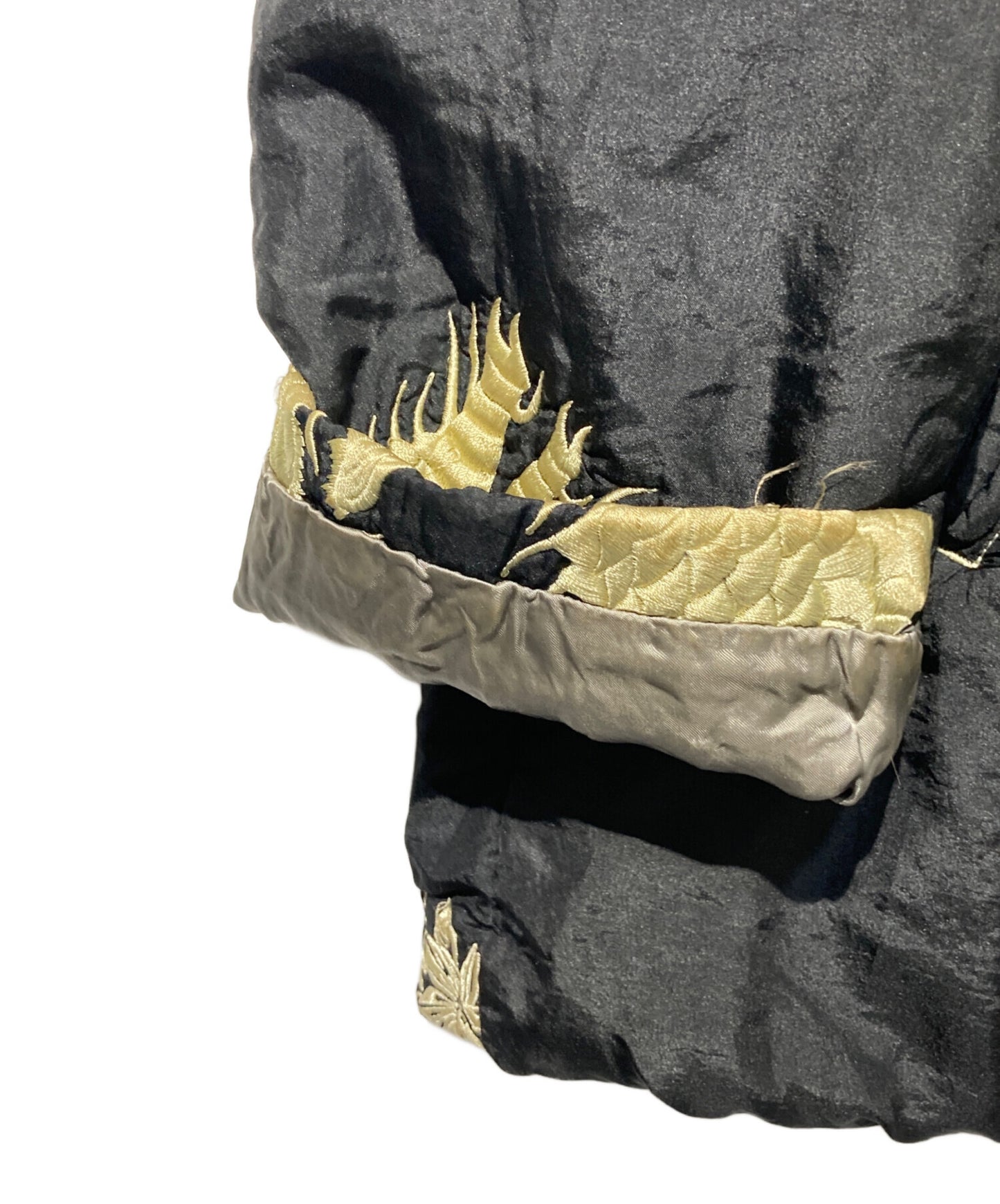 [Pre-owned] Yohji Yamamoto pour homme 93AW Flower-and-dragon-pattern embroidered silk jacket HP-Y10-410
