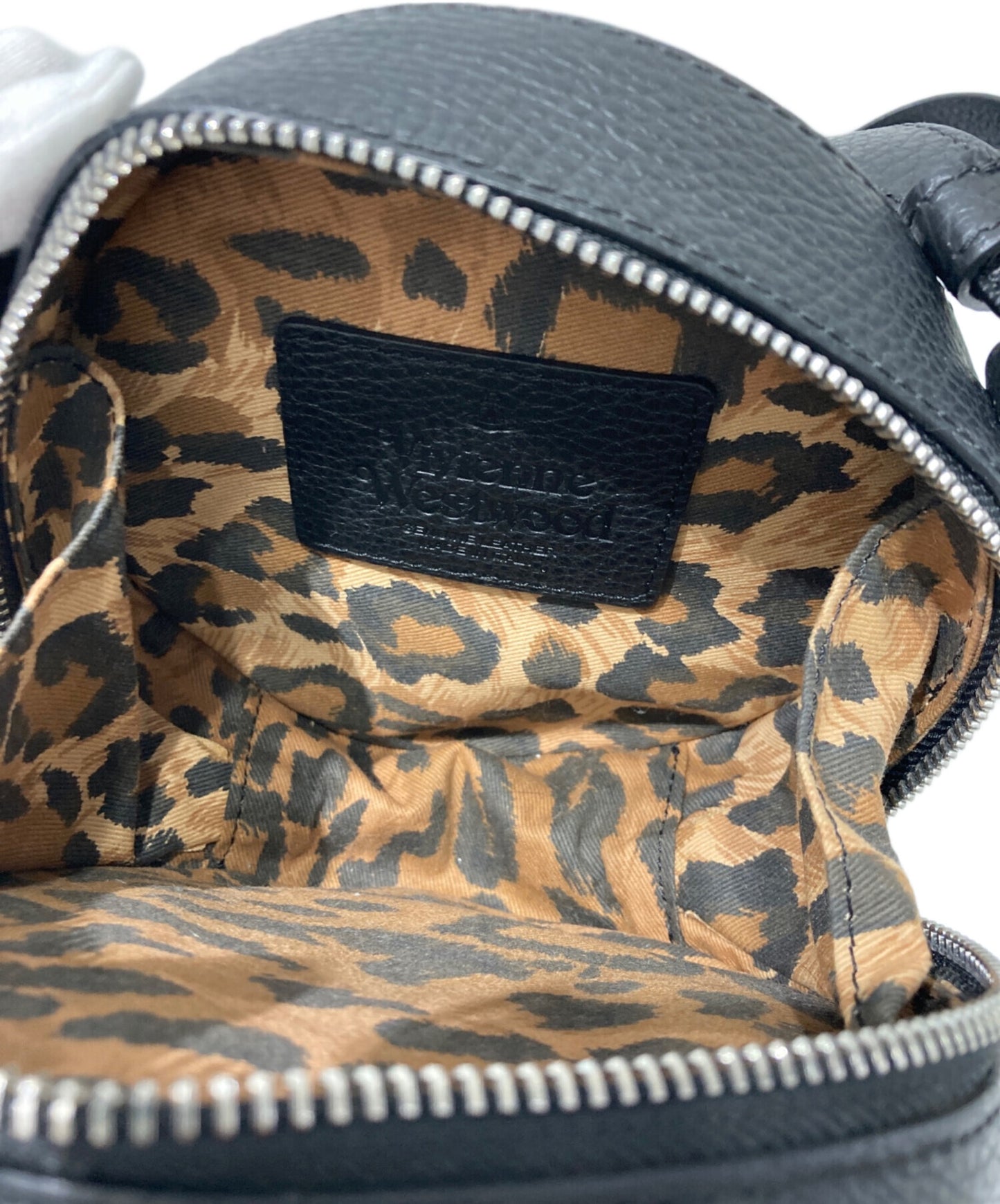 [Pre-owned] Vivienne Westwood Round Leather Shoulder Bag
