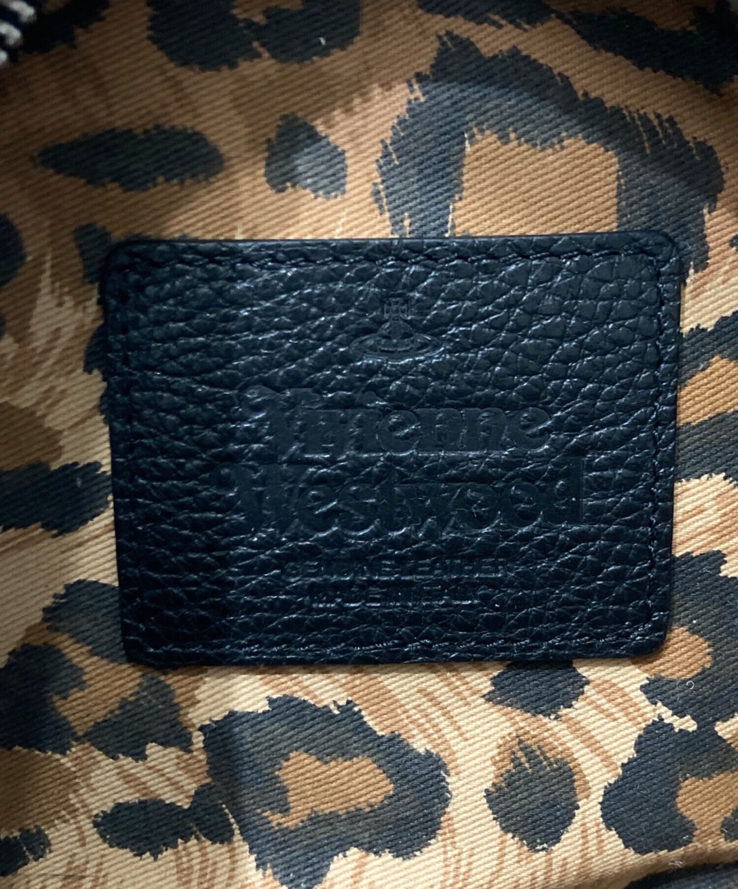 [Pre-owned] Vivienne Westwood Round Leather Shoulder Bag