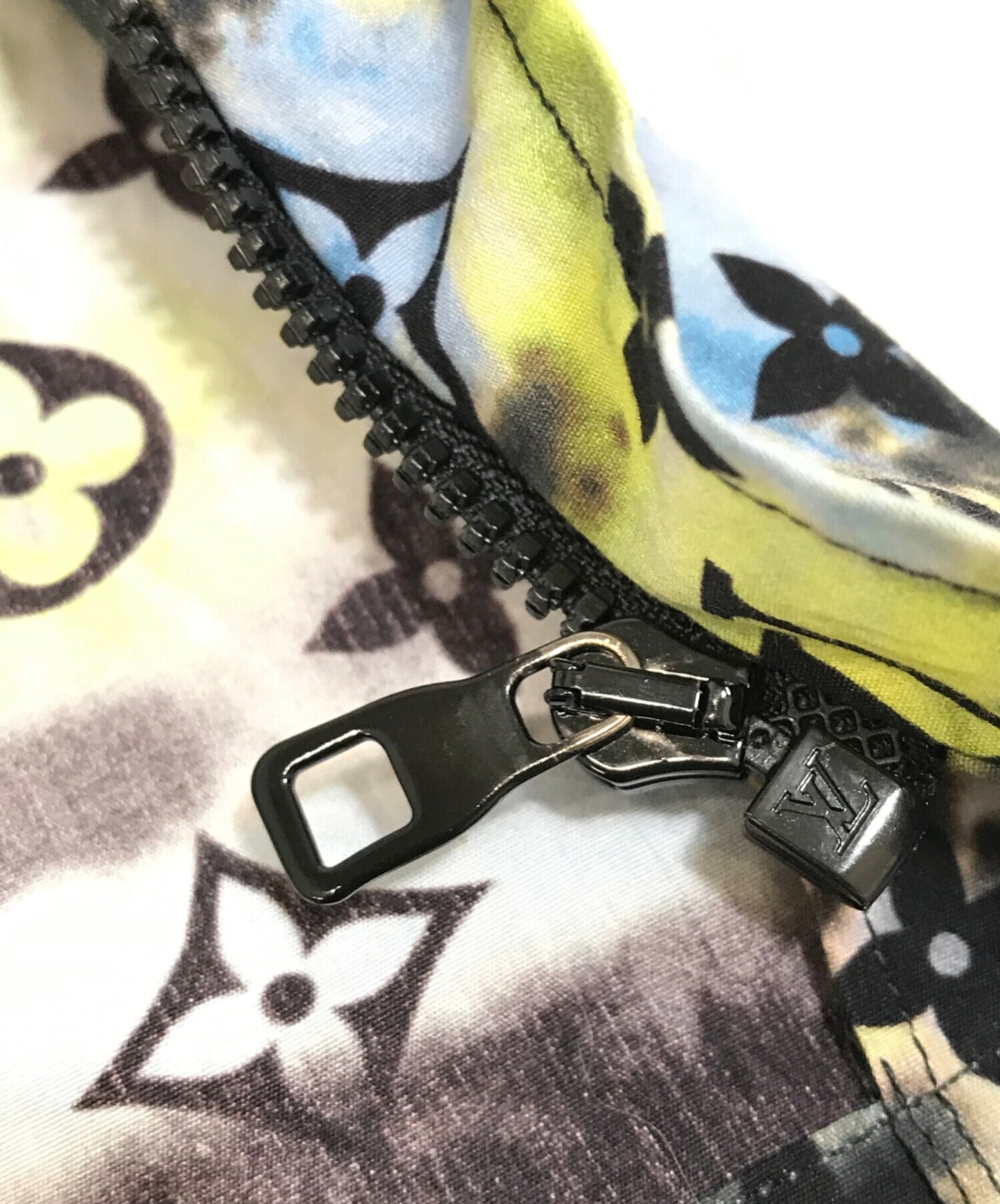 [Pre-owned] LOUIS VUITTON Tie-dye monogram shirt RM2129 H99 HLS30W