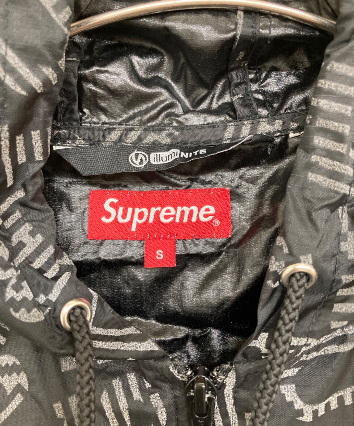 [Pre-owned] SUPREME Reflective Pullover Windbreaker