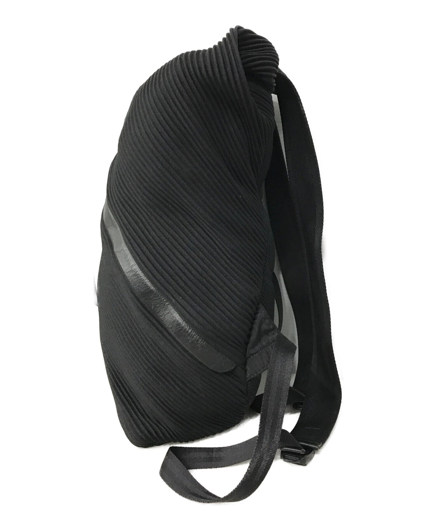 [Pre-owned] PLEATS PLEASE Pleated backpack PP92-AG501