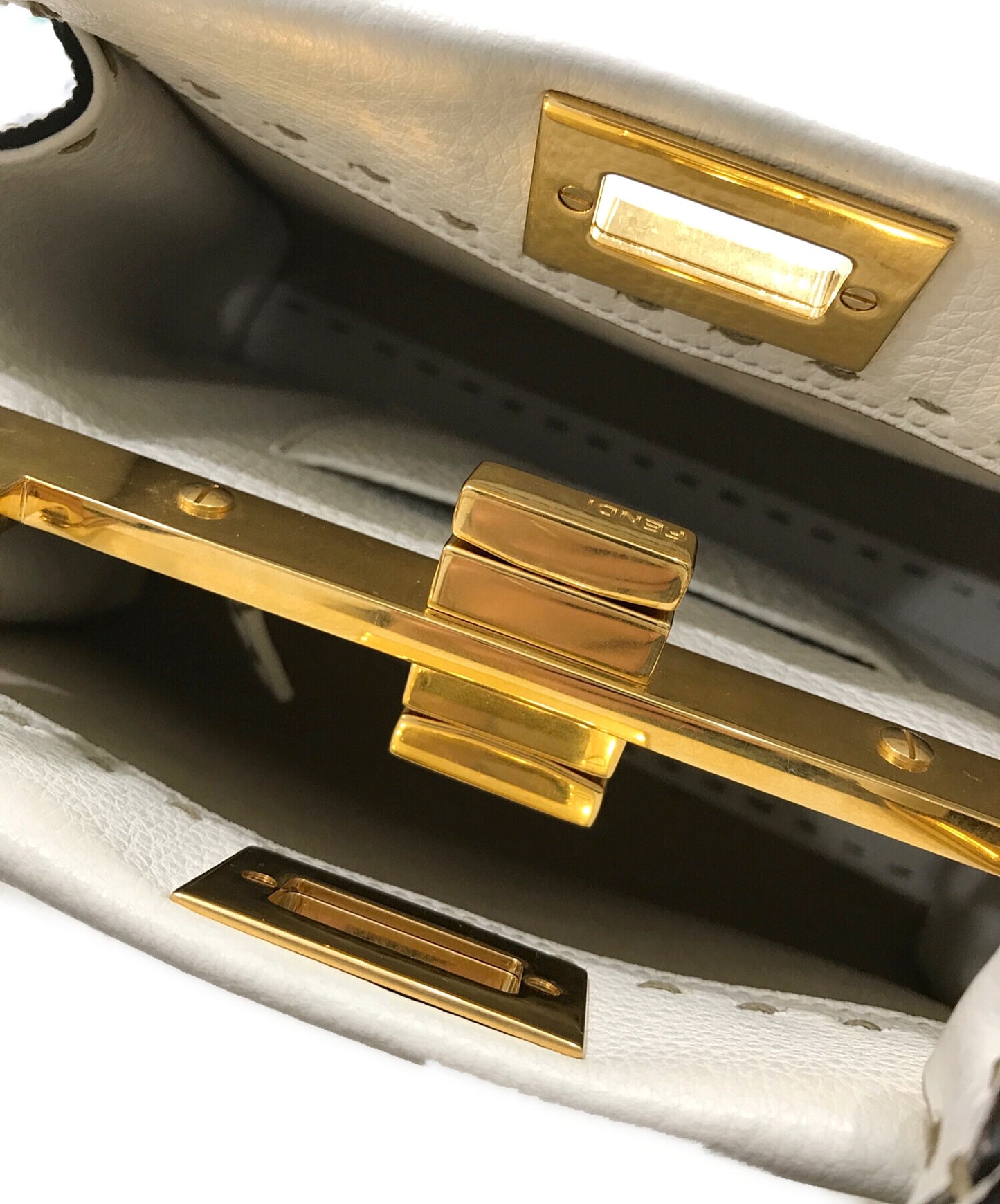 [Pre-owned] FENDI Peekaboo Small 2WAY Bag 8BN244