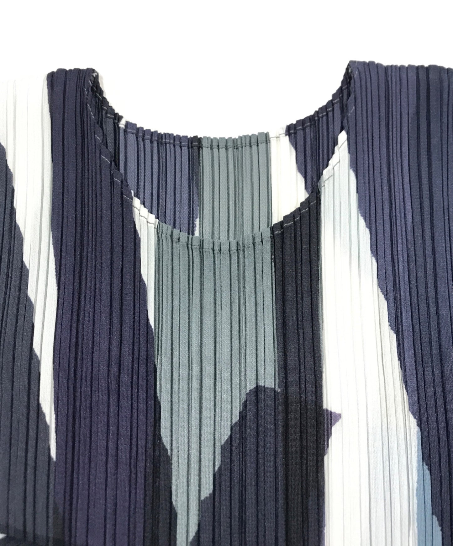 [Pre-owned] PLEATS PLEASE Geometric Pleated Sleeveless Dress PP31JH713