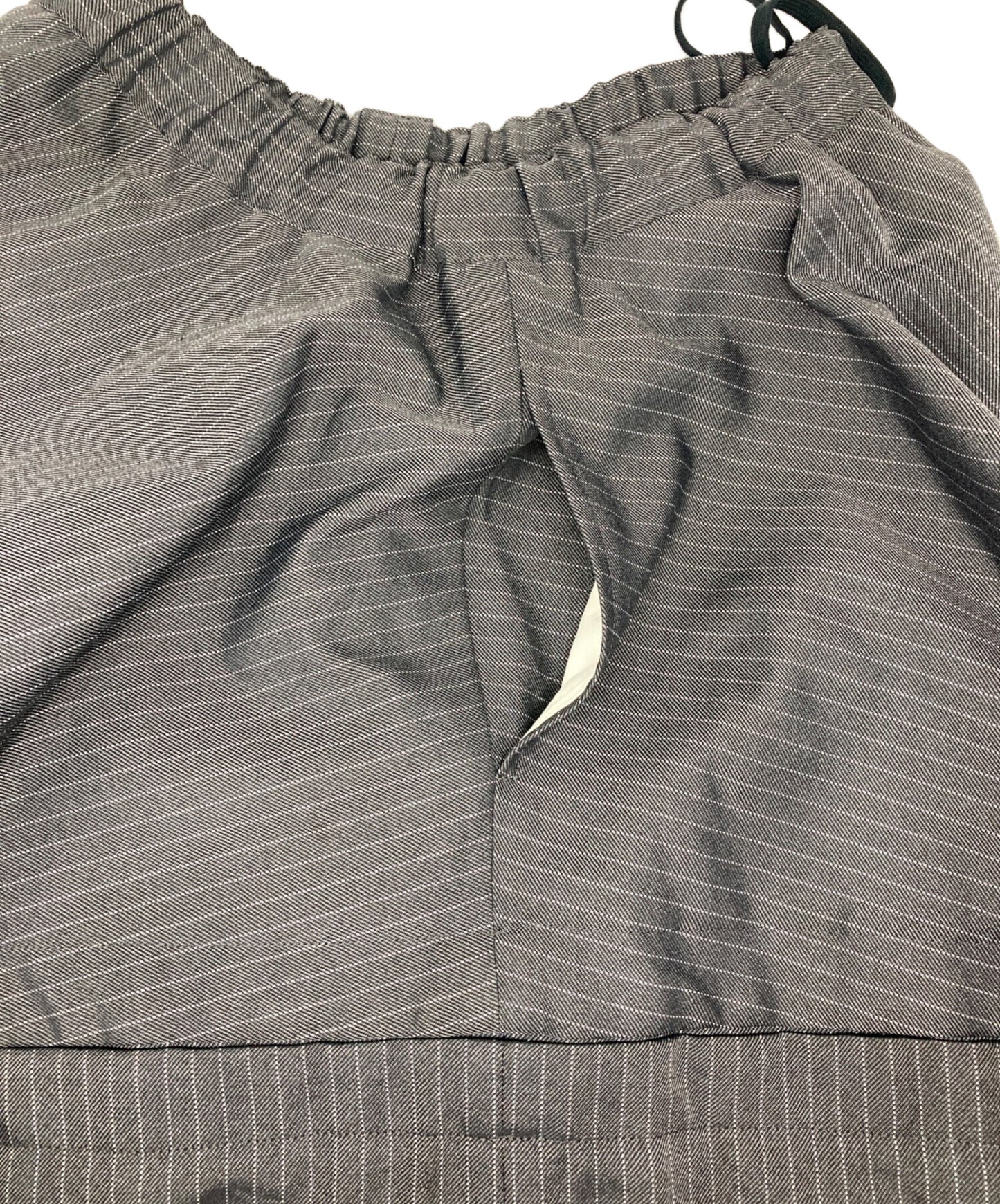 [Pre-owned] COMME des GARCONS COMME des GARCONS skirt with a flared shape RM-S005