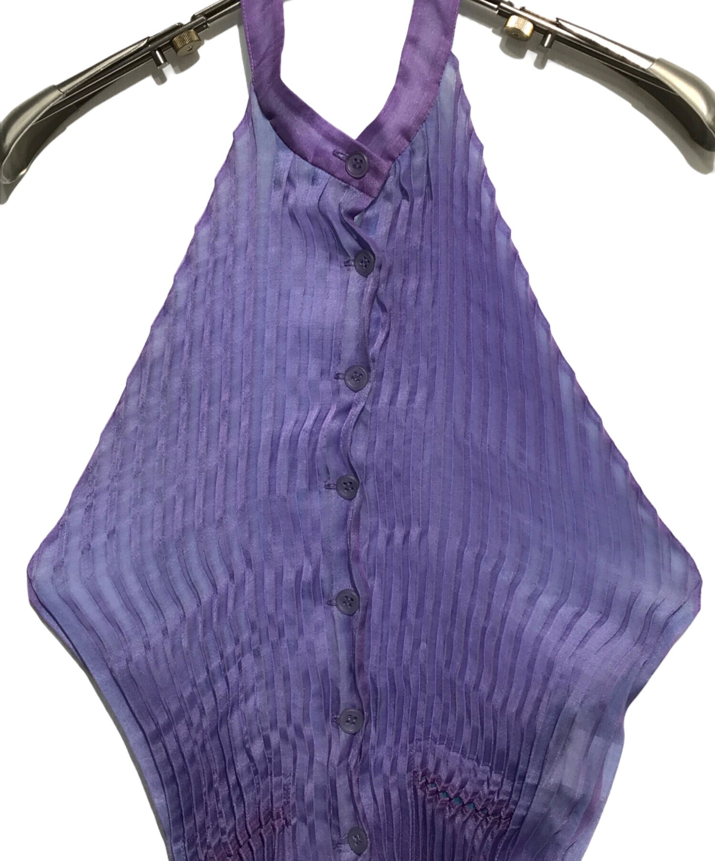 [Pre-owned] ISSEY MIYAKE halter-neck pleated gilet IM02FE917