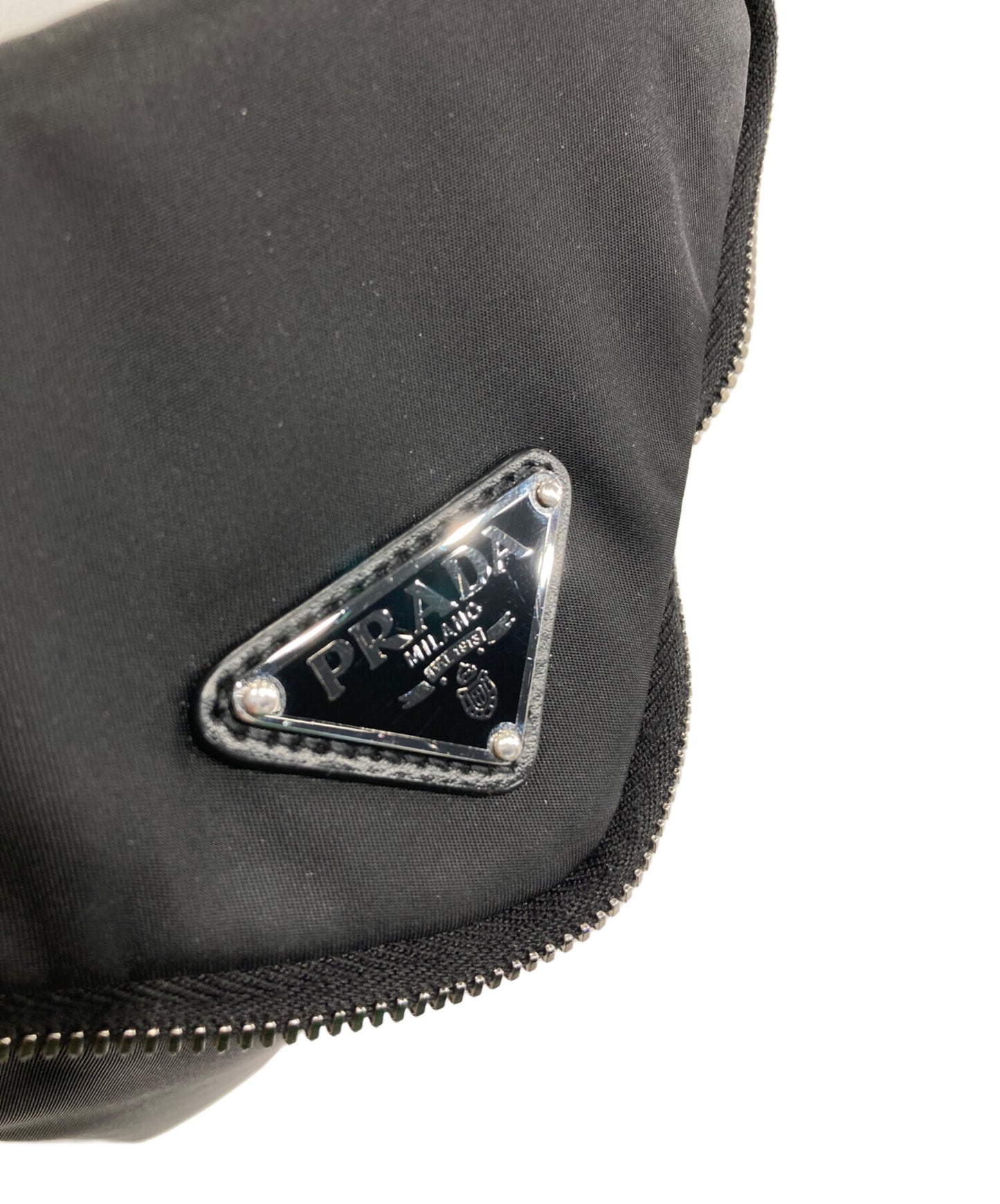 [Pre-owned] PRADA Re-Nylon Re-Nylon X Leather Triangle Shoulder Bag 2VH147