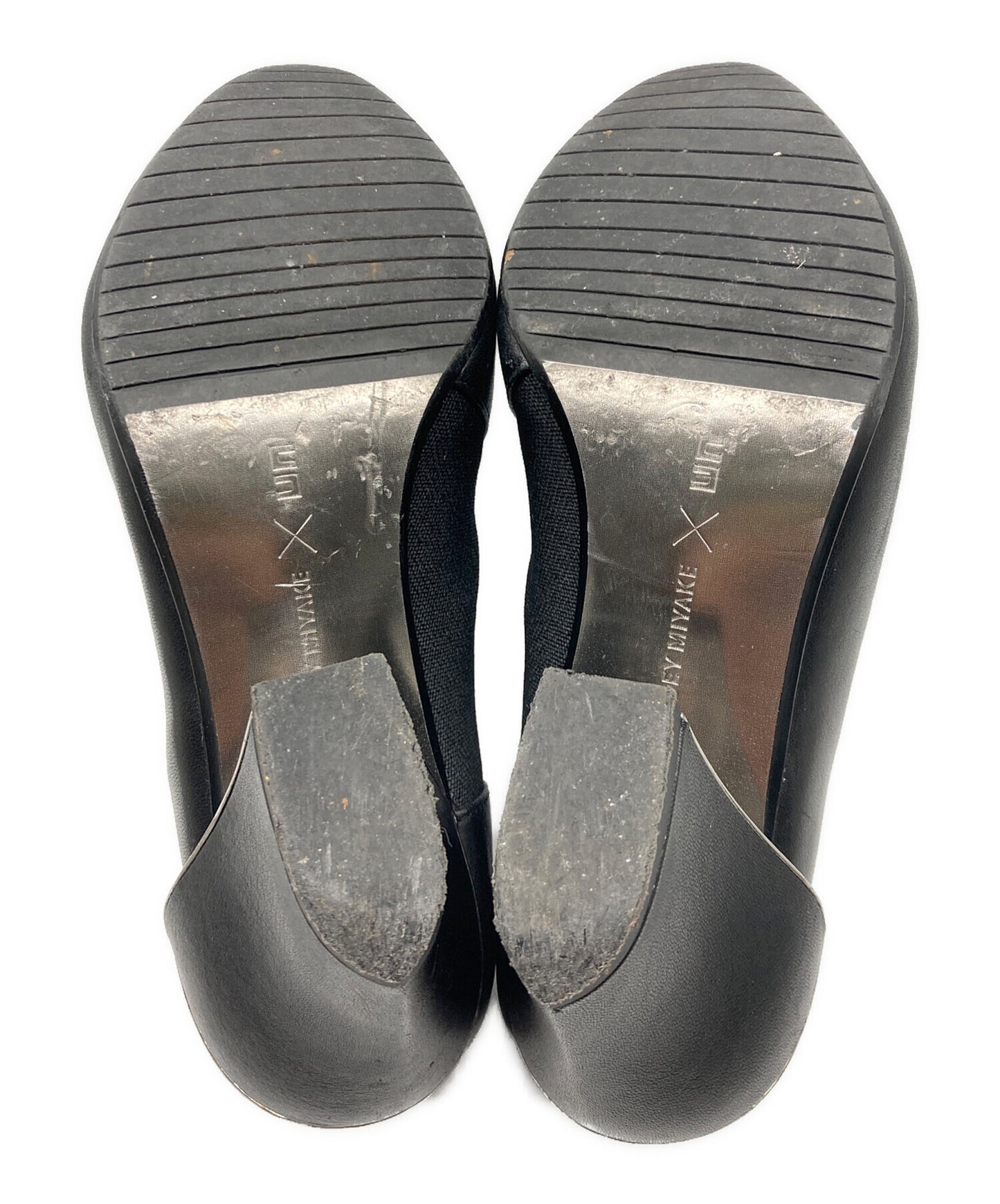 [Pre-owned] ISSEY MIYAKE Metal Heel Leather Short Boots