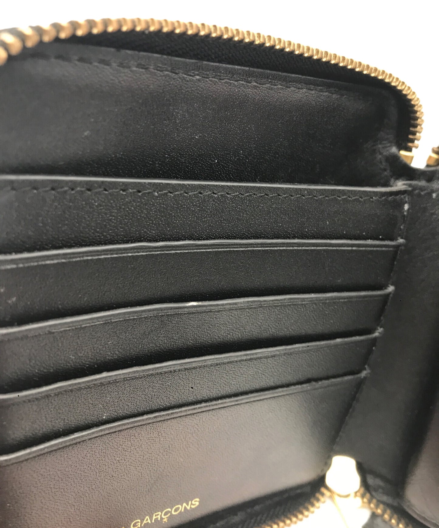 [Pre-owned] Wallet Comme des Garcons EMMBOSSED LOGOTYPE 1 /embossed logotype 1 SA2100EL