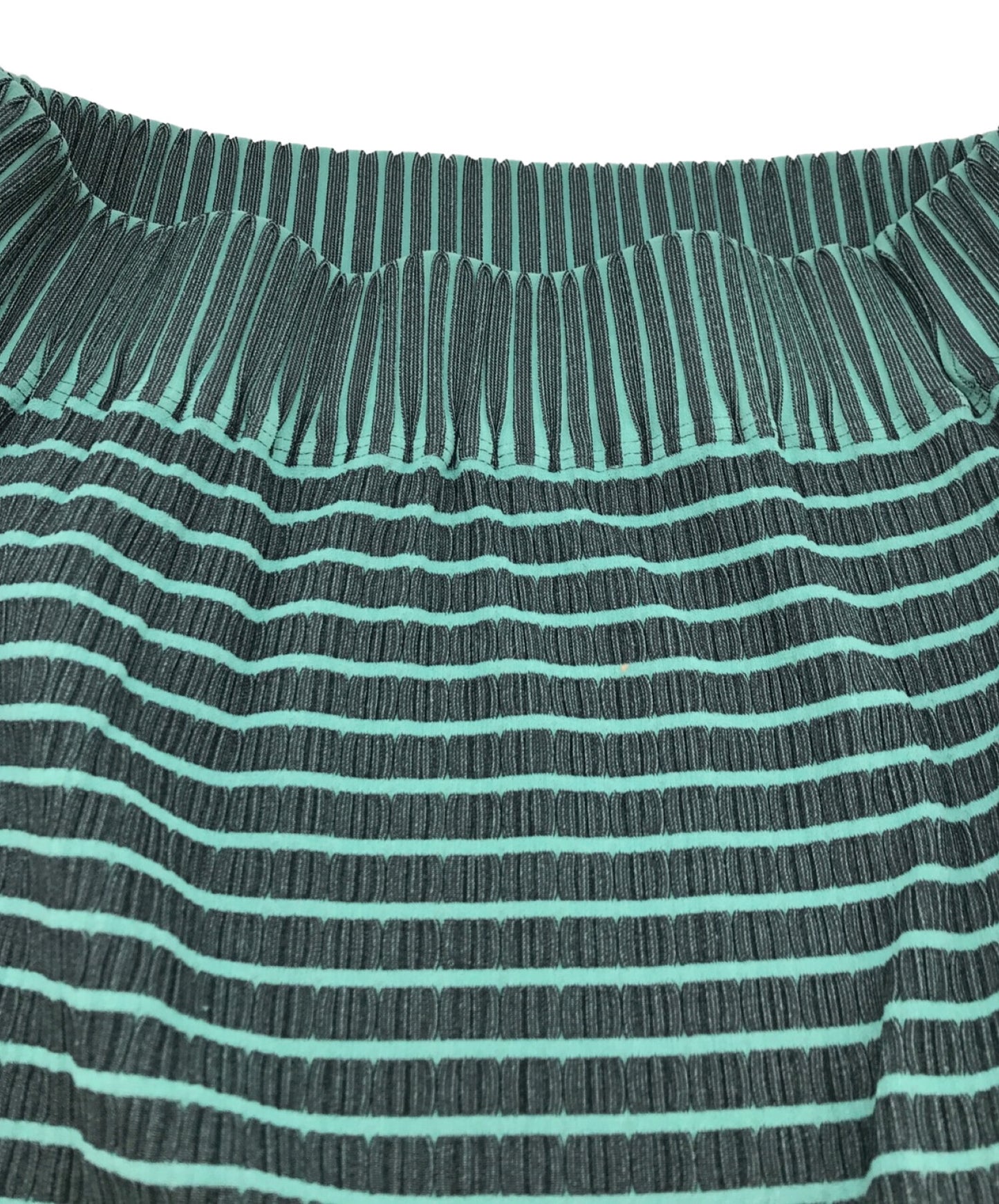 [Pre-owned] PLEATS PLEASE Slid all-over pleated skirt PP64LG932