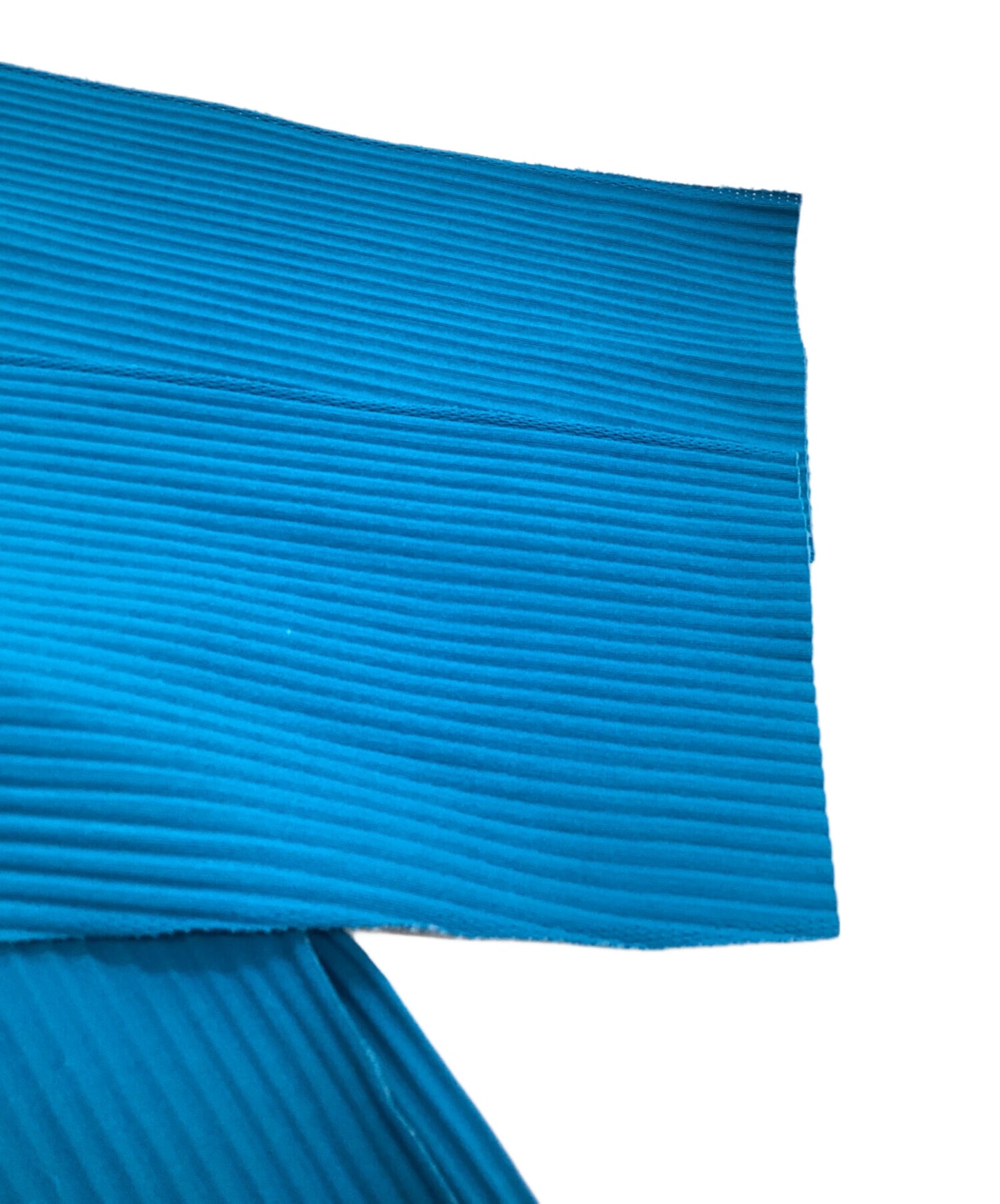 [Pre-owned] me ISSEY MIYAKE Pleated cut and sewn MI24KJ782 MI24KJ782