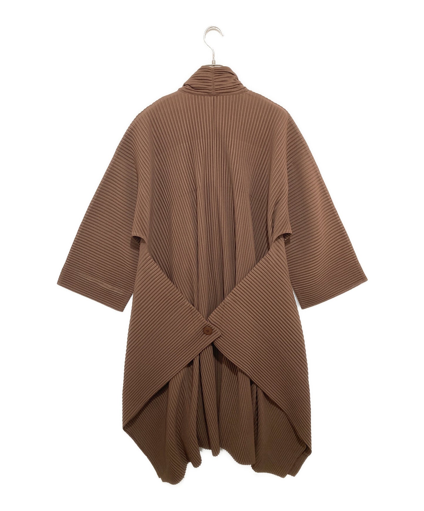 [Pre-owned] HOMME PLISSE ISSEY MIYAKE pleated gown coat HP43JA350