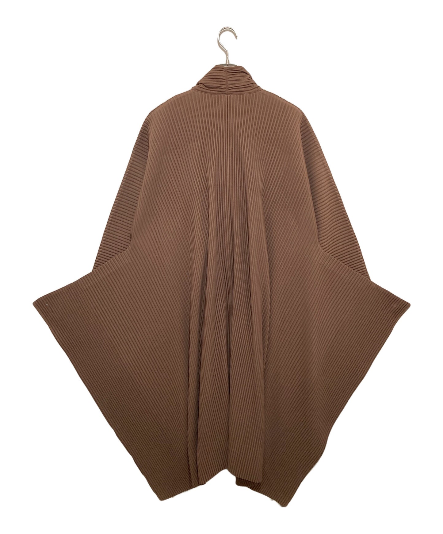 [Pre-owned] HOMME PLISSE ISSEY MIYAKE pleated gown coat HP43JA350