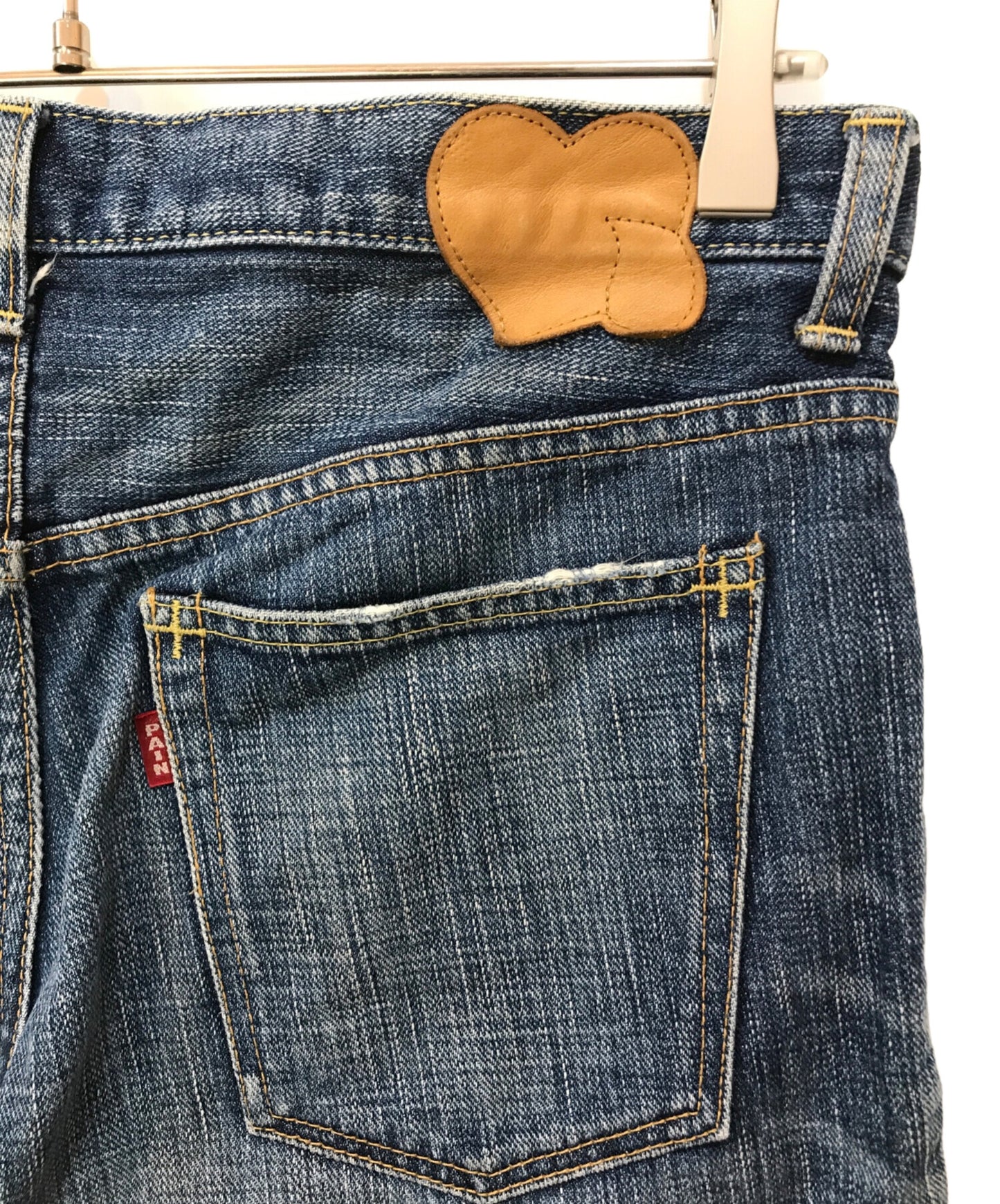 [Pre-owned] NUMBER (N)INE 04AW GIVE Period Damaged Multi-Wappen Denim Pants