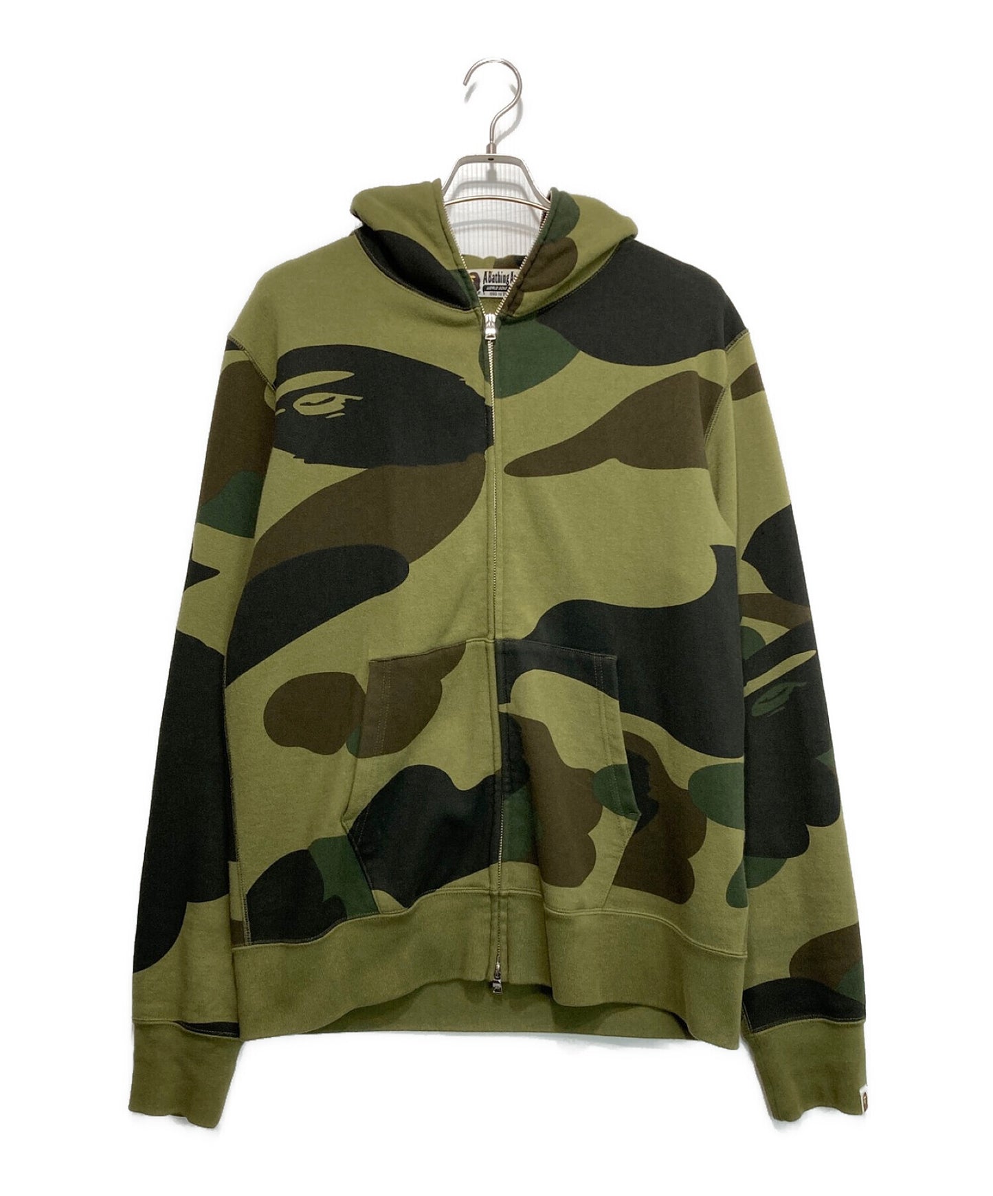 [Pre-owned] A BATHING APE Camouflage Zip Hoodie 001zpe301017x