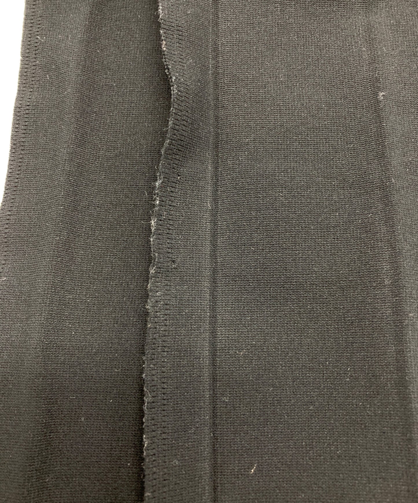 [Pre-owned] ISSEY MIYAKE me Short-sleeved pleated cut and sewn MI94KK316