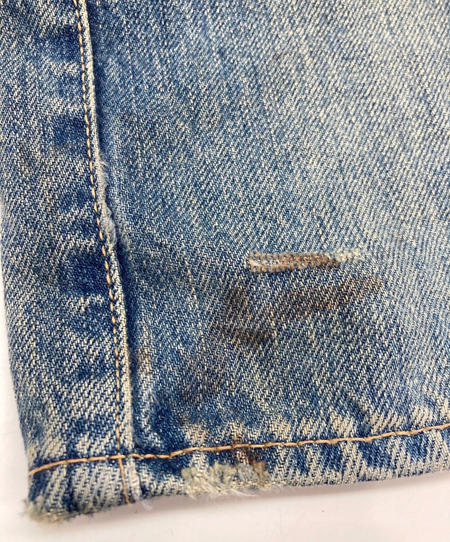 [Pre-owned] Hysteric Glamour Small window remake studded denim pants 0292AP14