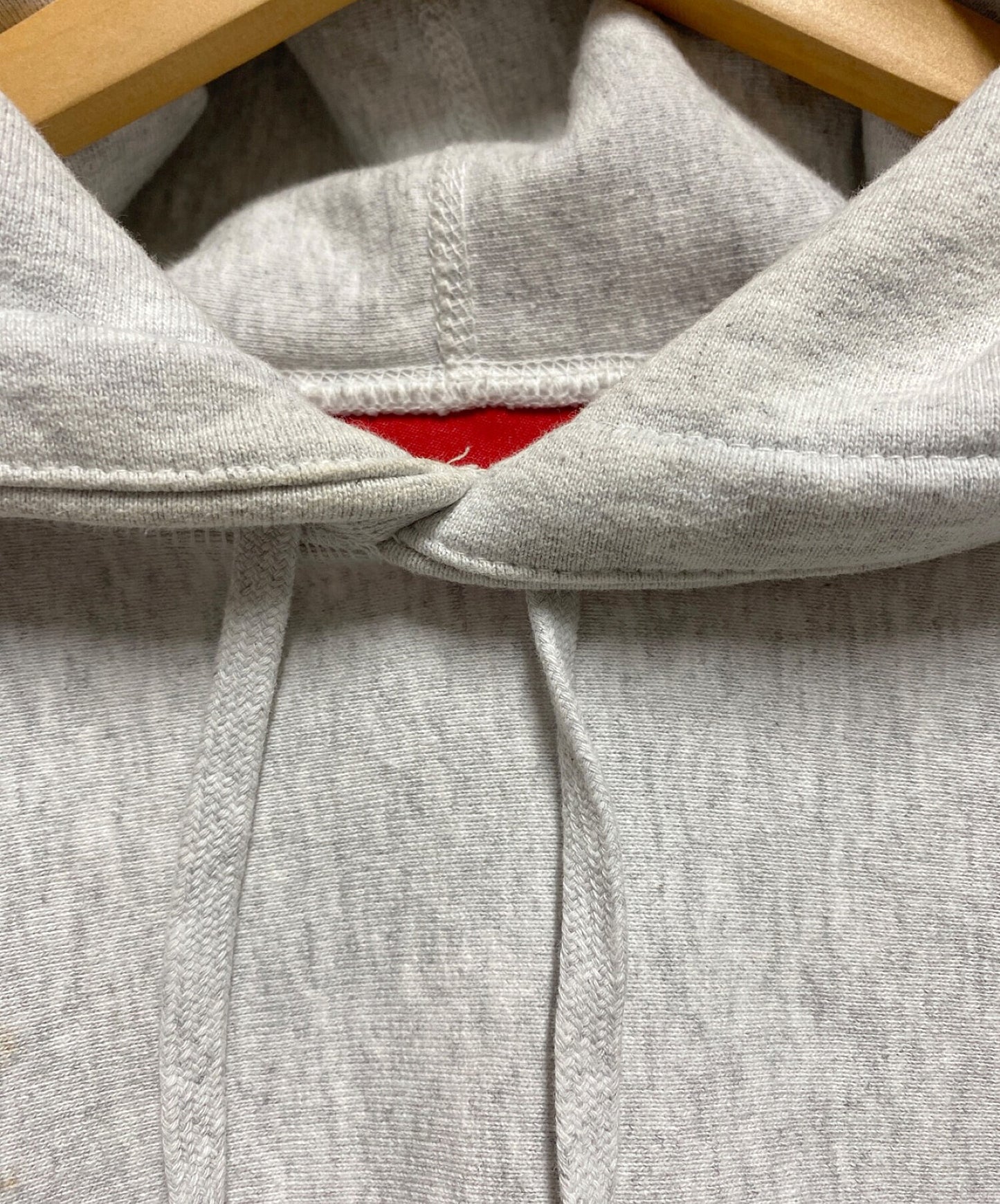 [Pre-owned] SUPREME Capital Hooded Sweatshirt