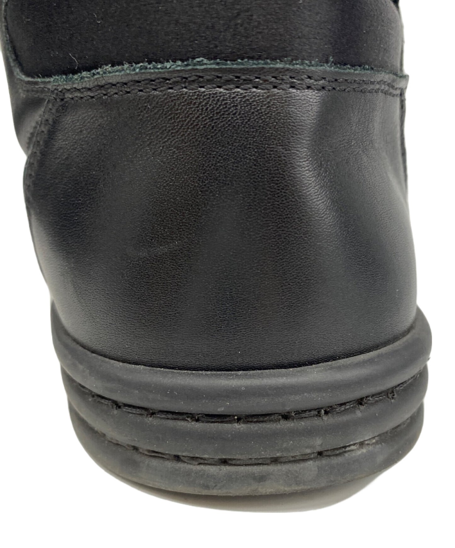 [Pre-owned] CHANEL Chain Zip Sneakers IG31317.