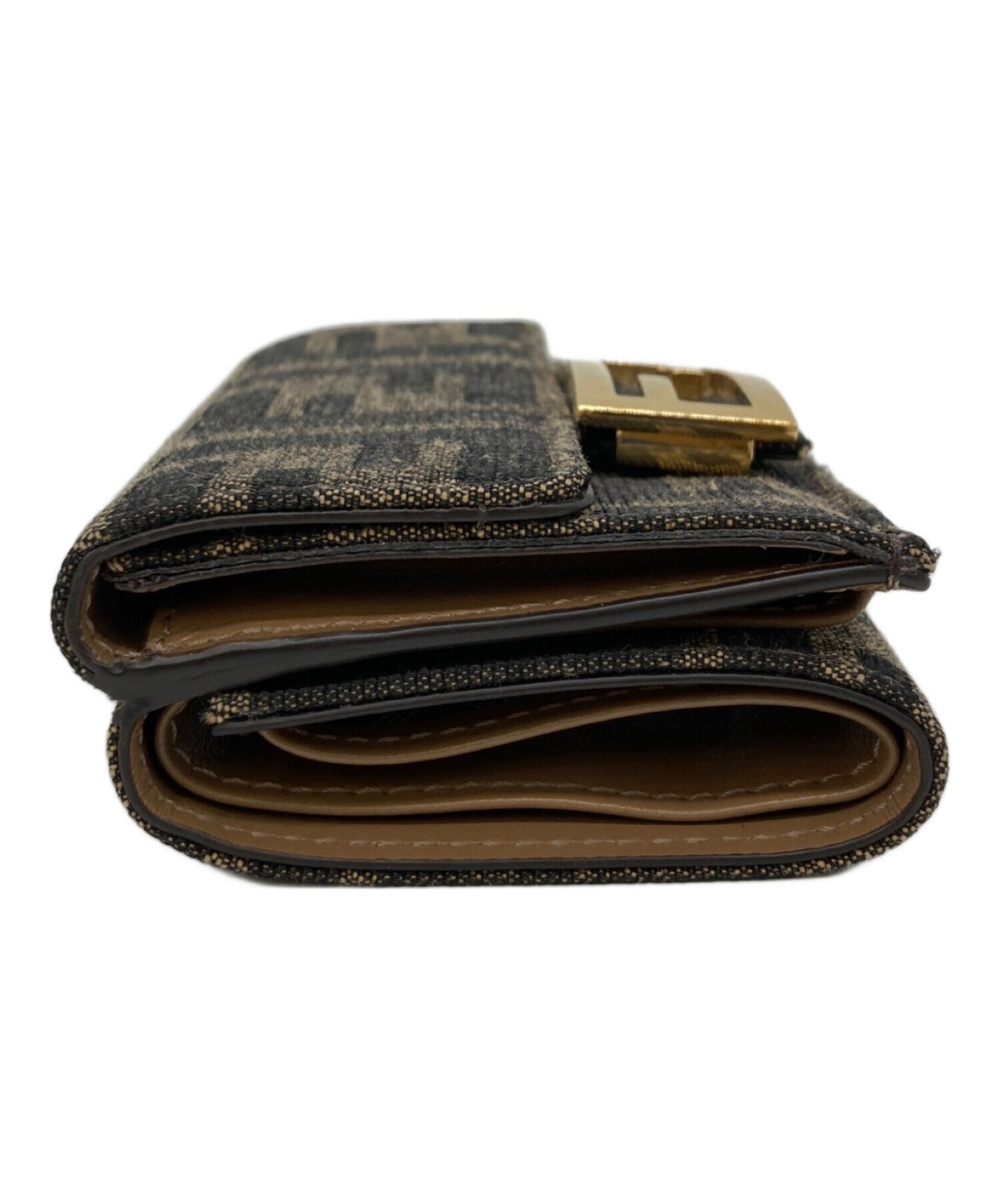 [Pre-owned] FENDI BAGUETTE Baguette three-fold wallet 8M0395 A98P F0A6E